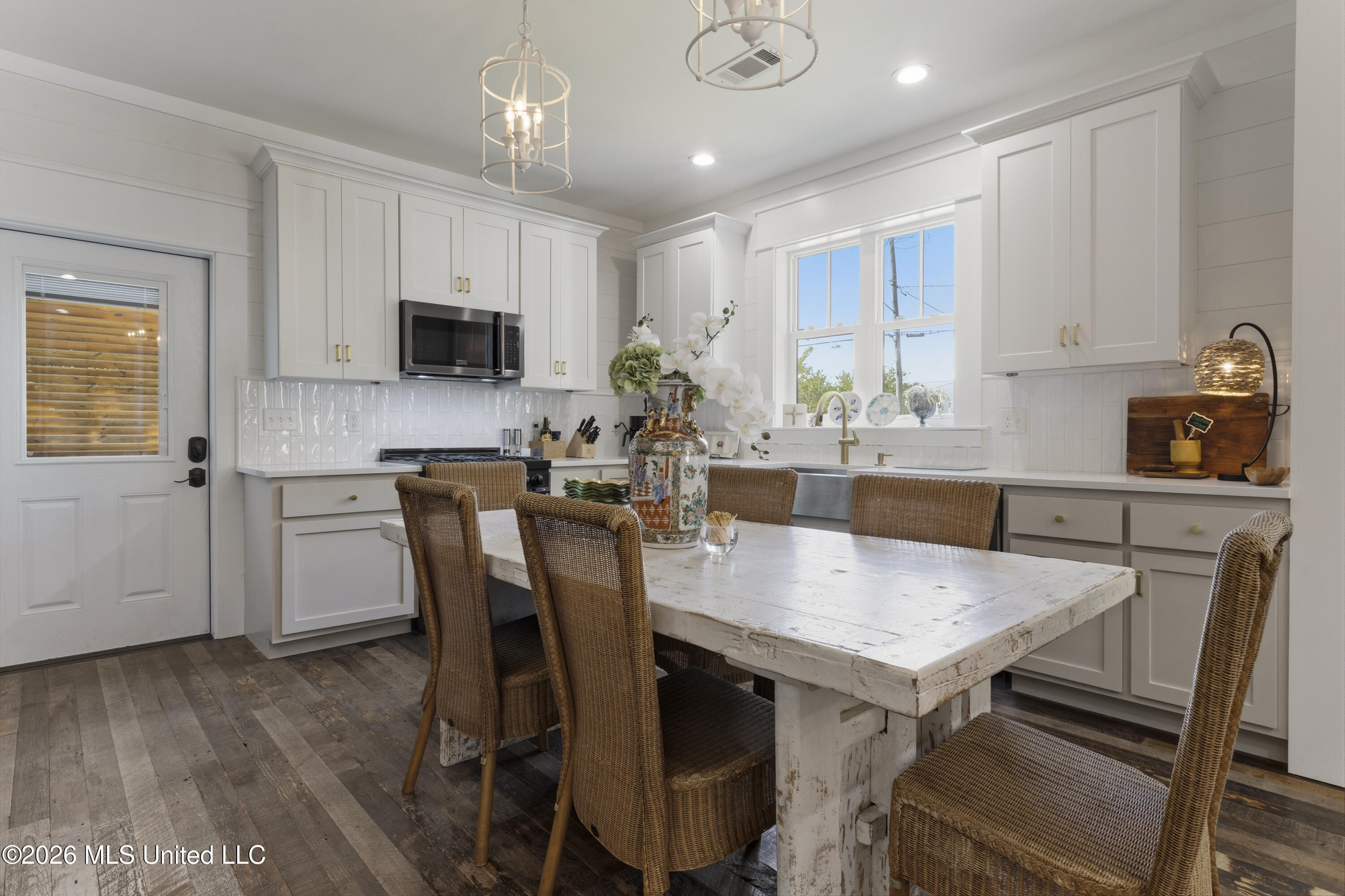 144 Saint Charles Street