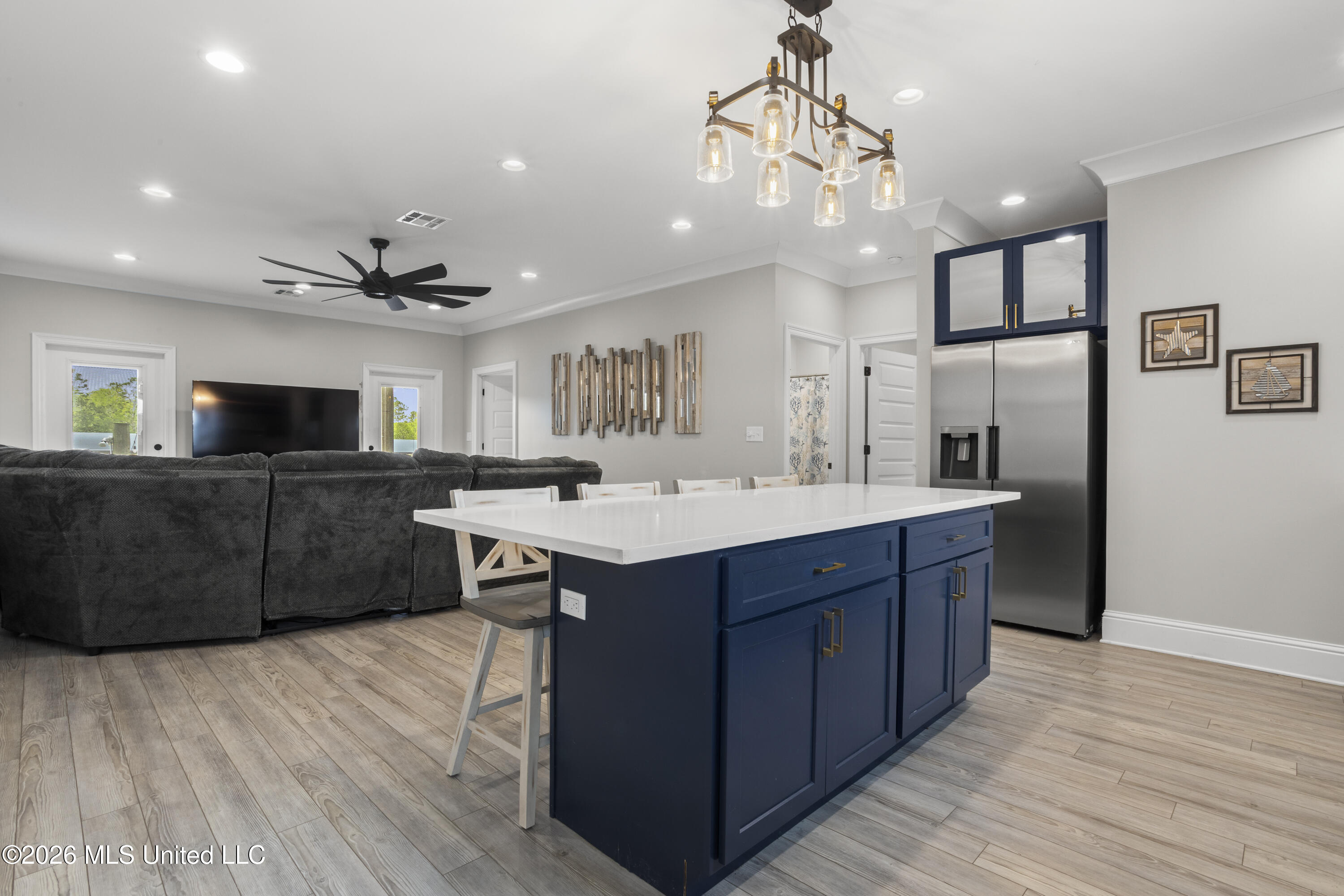 6149 Pontiac Drive