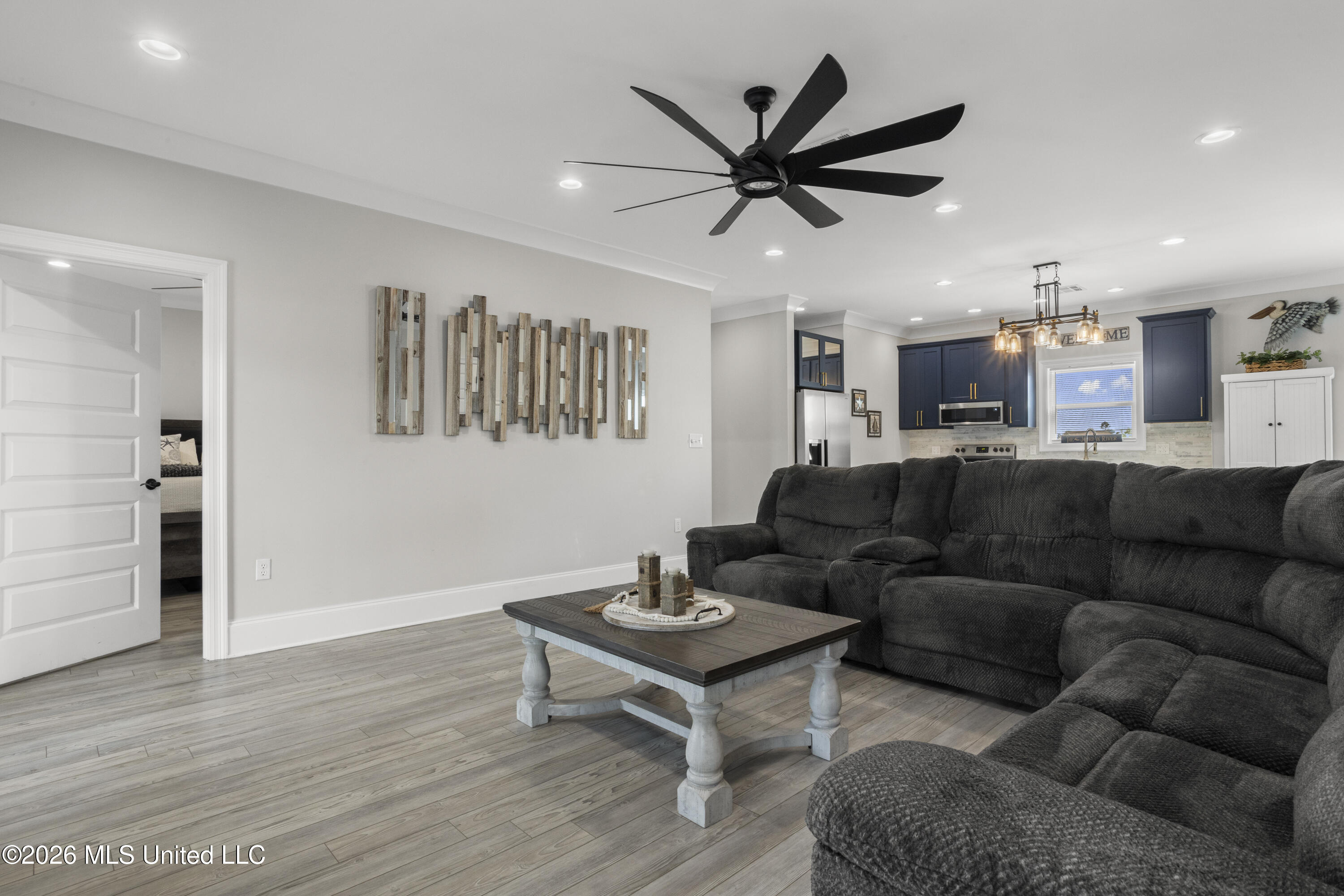 6149 Pontiac Drive