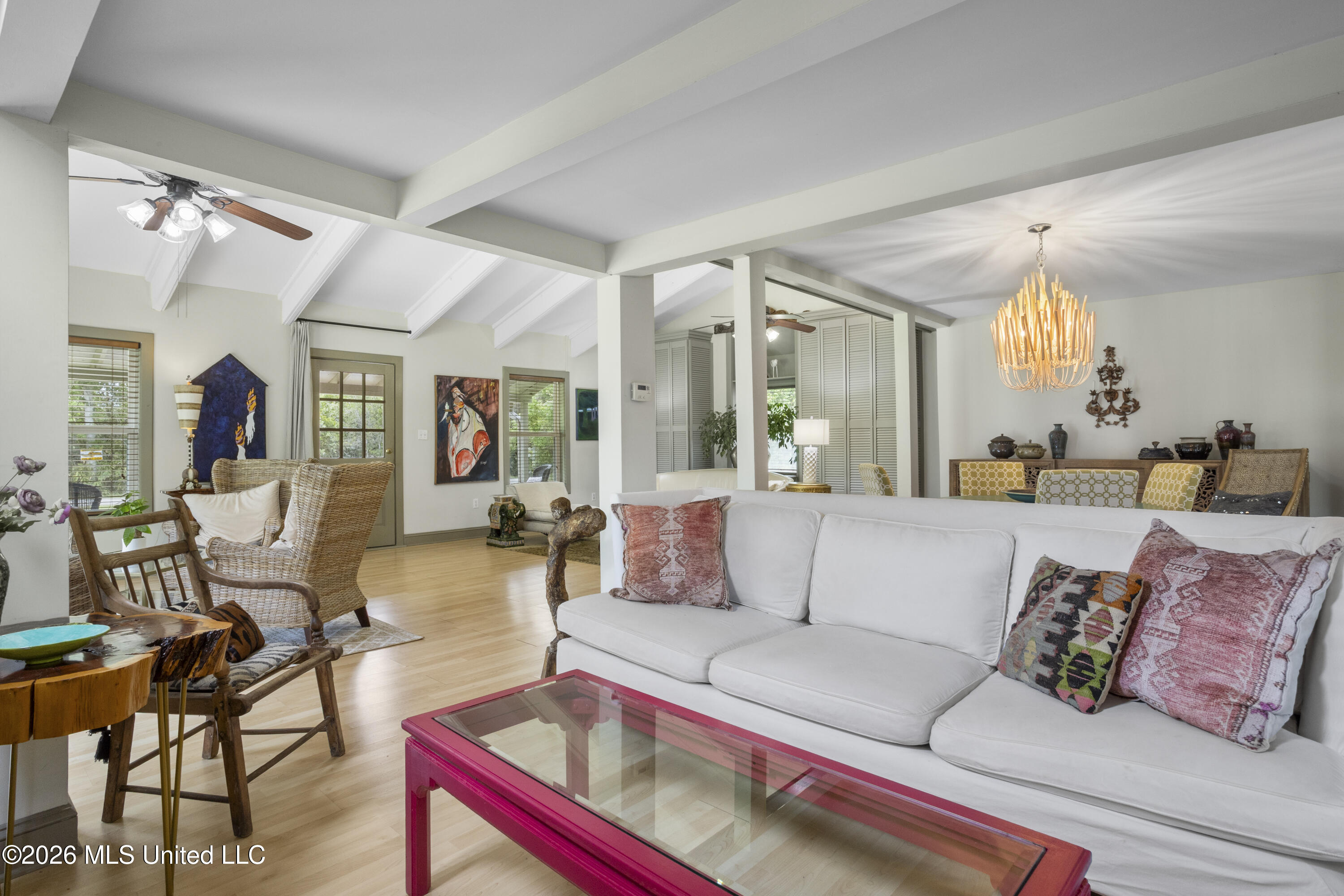 321 Surf Street