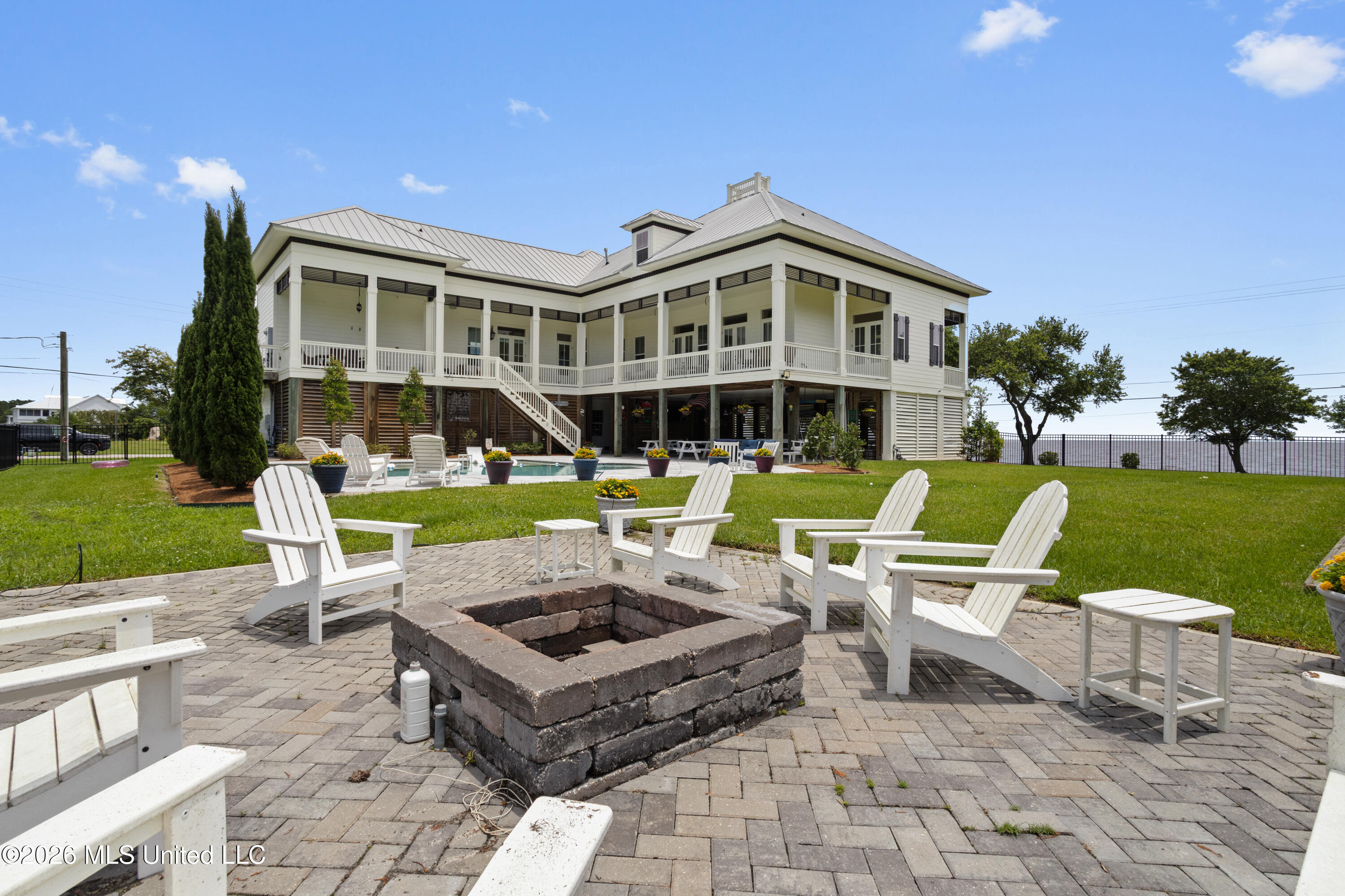 300 S Beach Boulevard