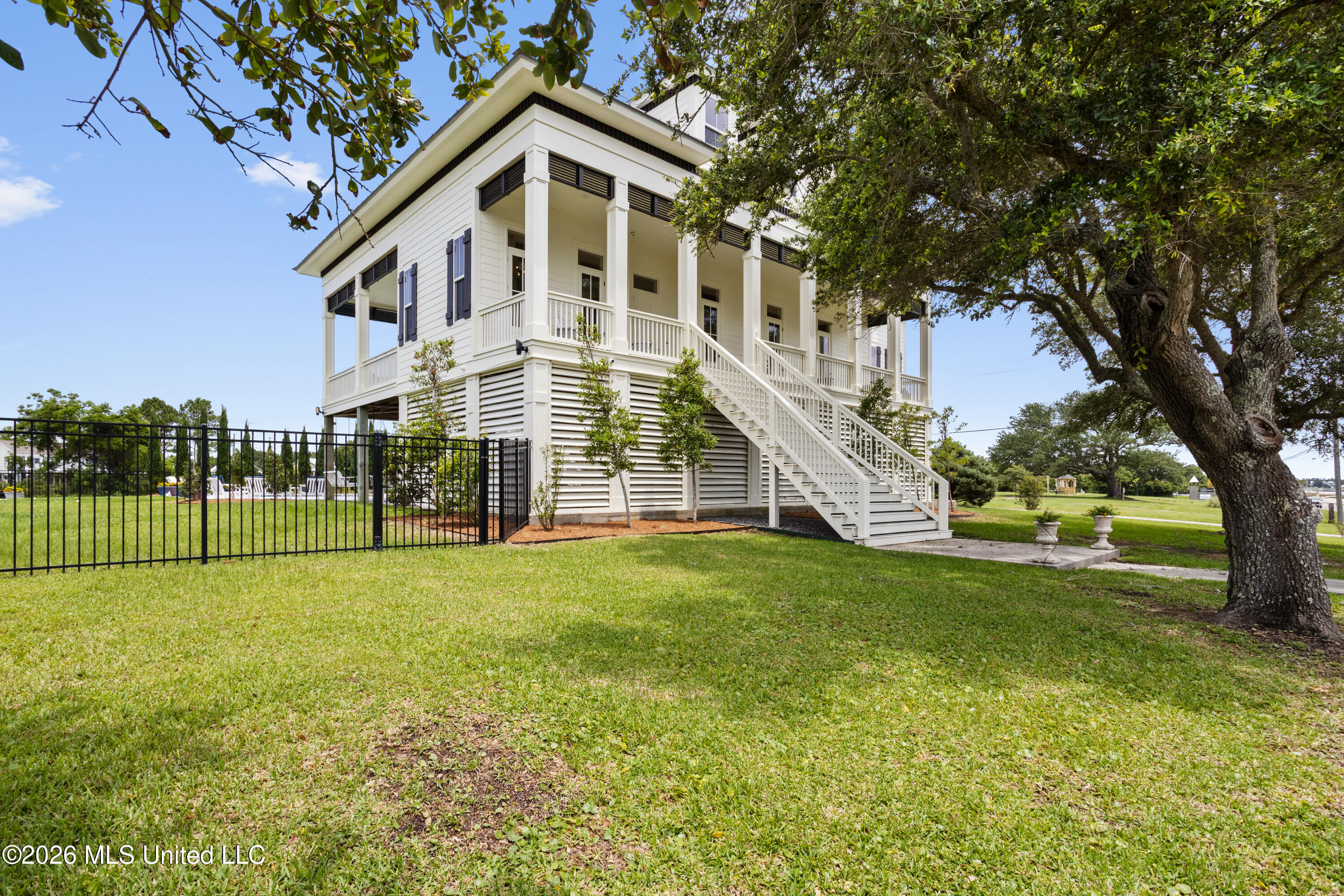 300 S Beach Boulevard