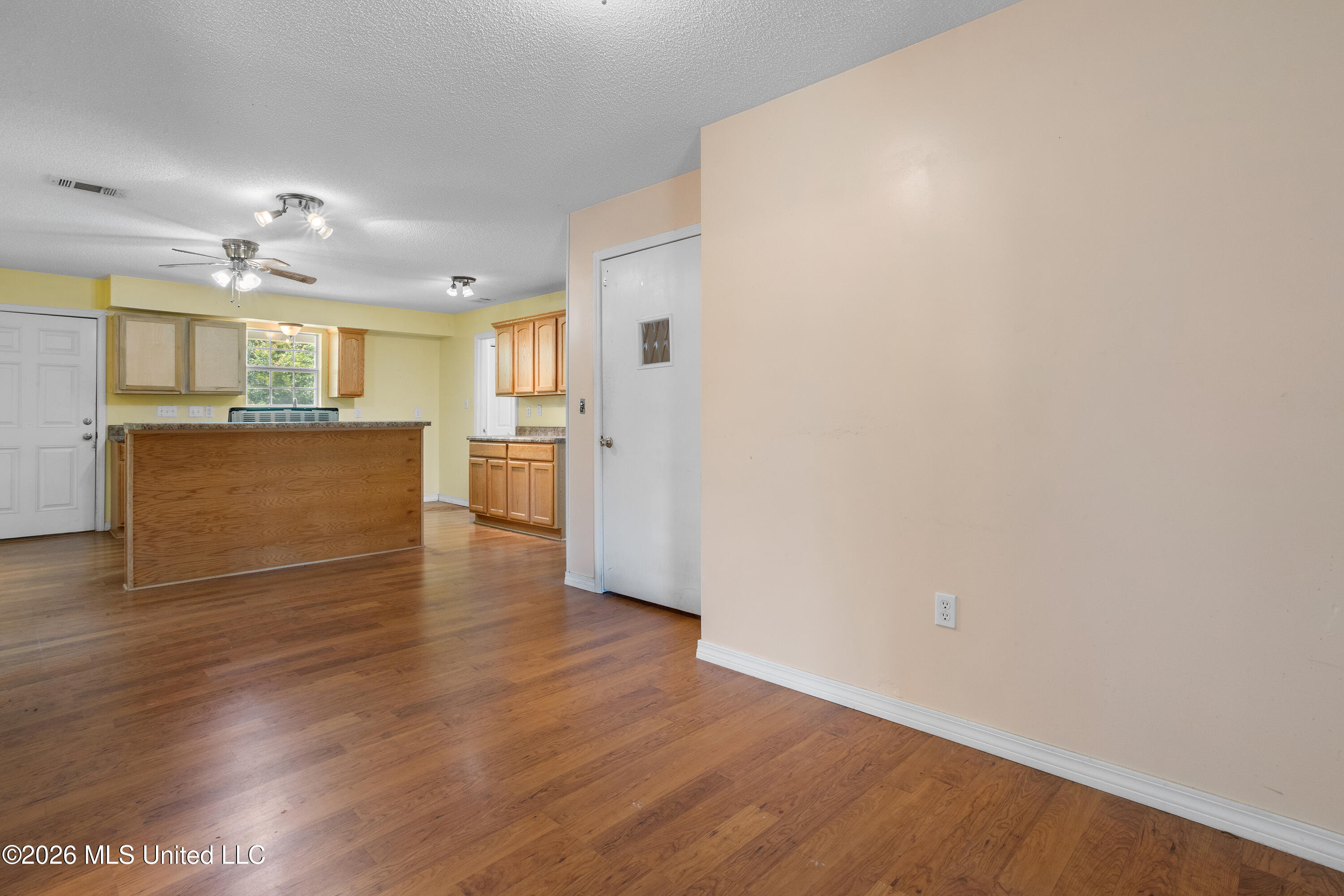 1331 Dunbar Avenue