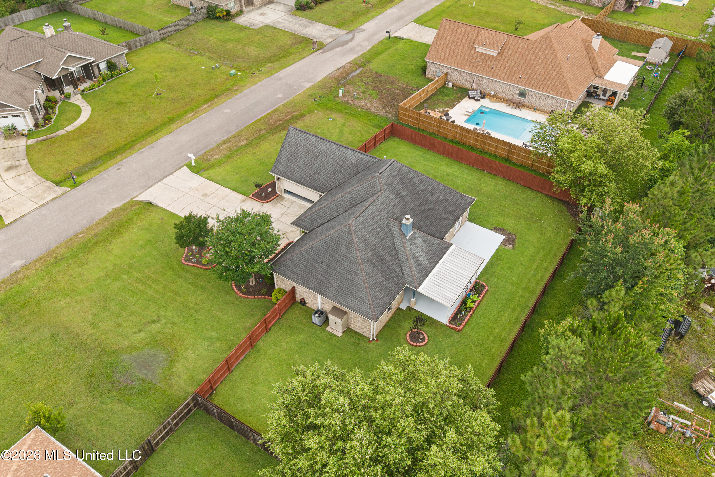 2100 Parkview Cove