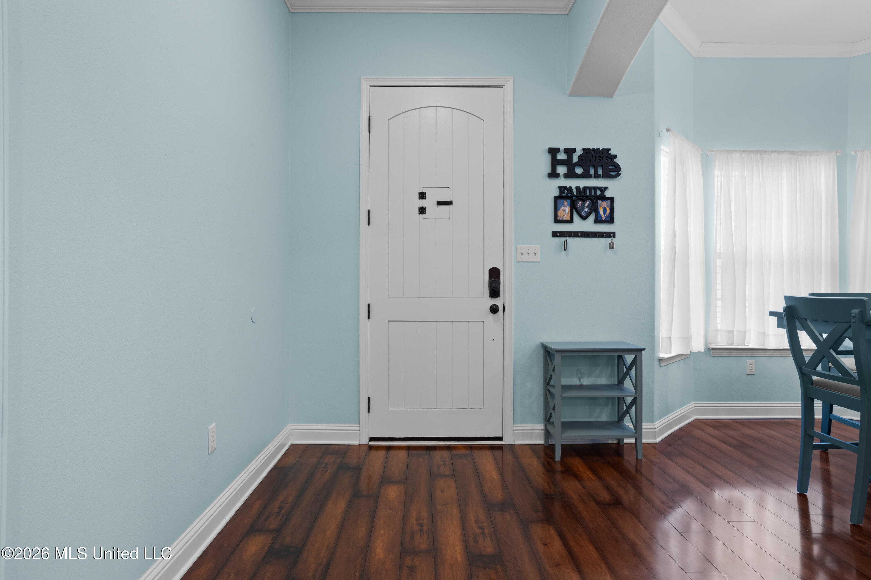 2100 Parkview Cove