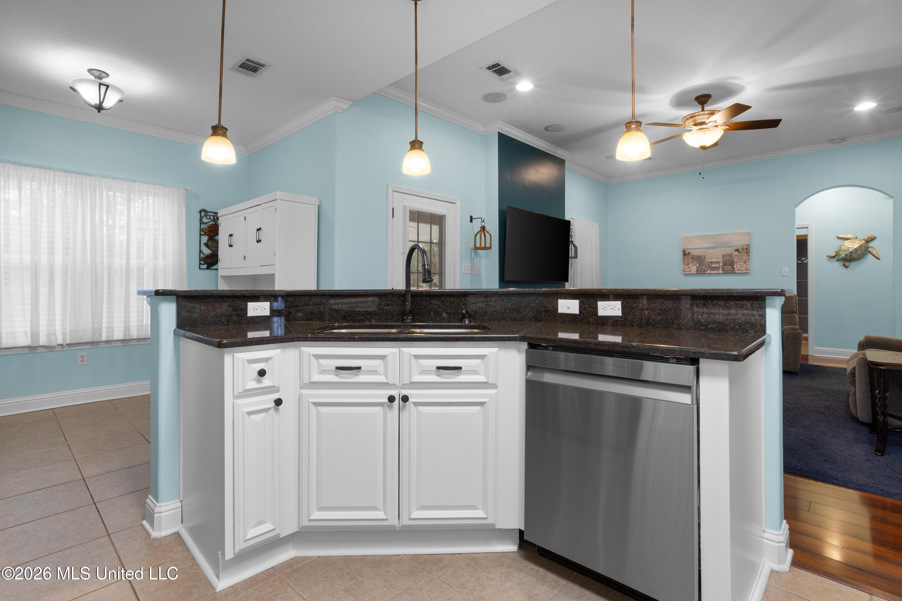 2100 Parkview Cove