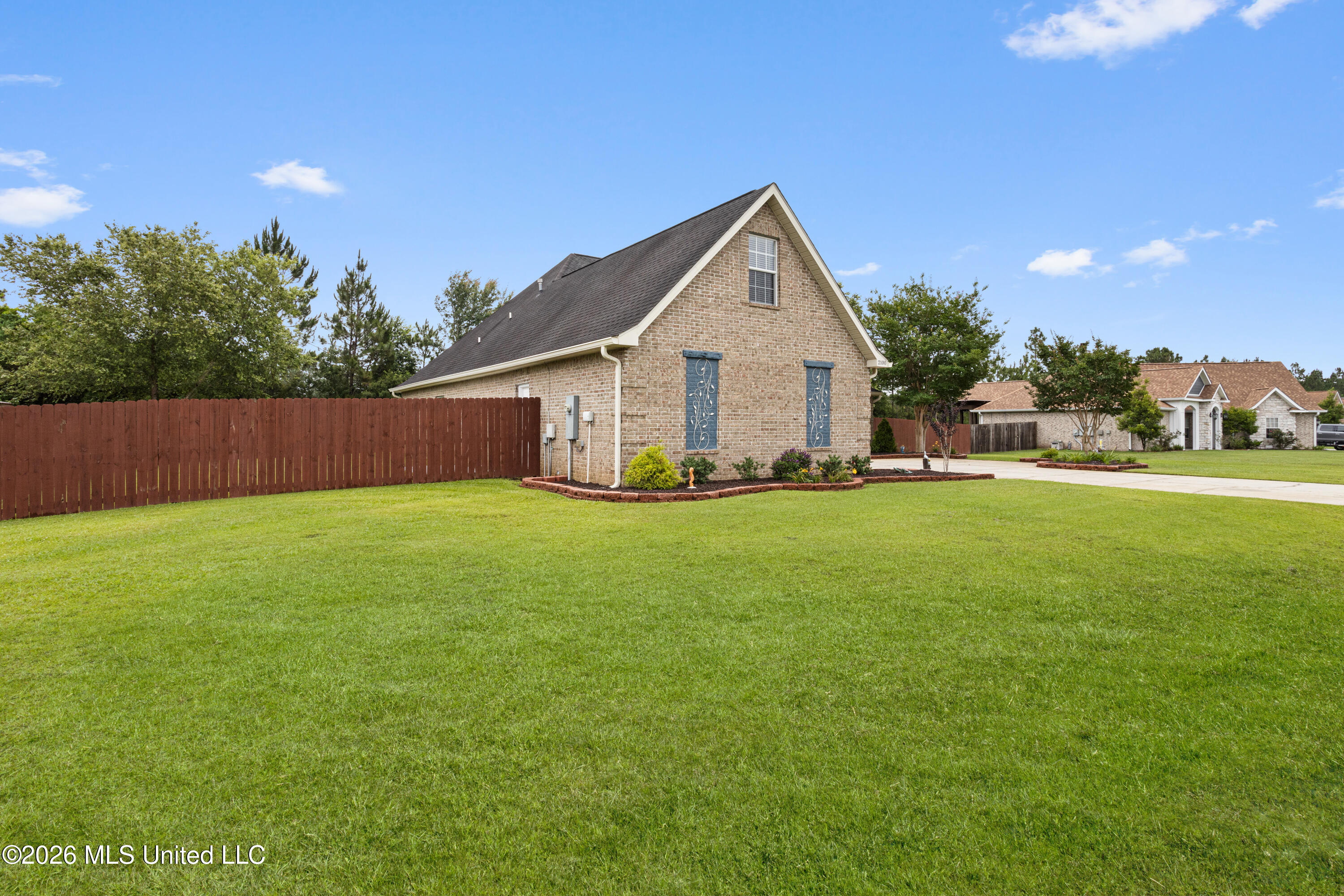 2100 Parkview Cove