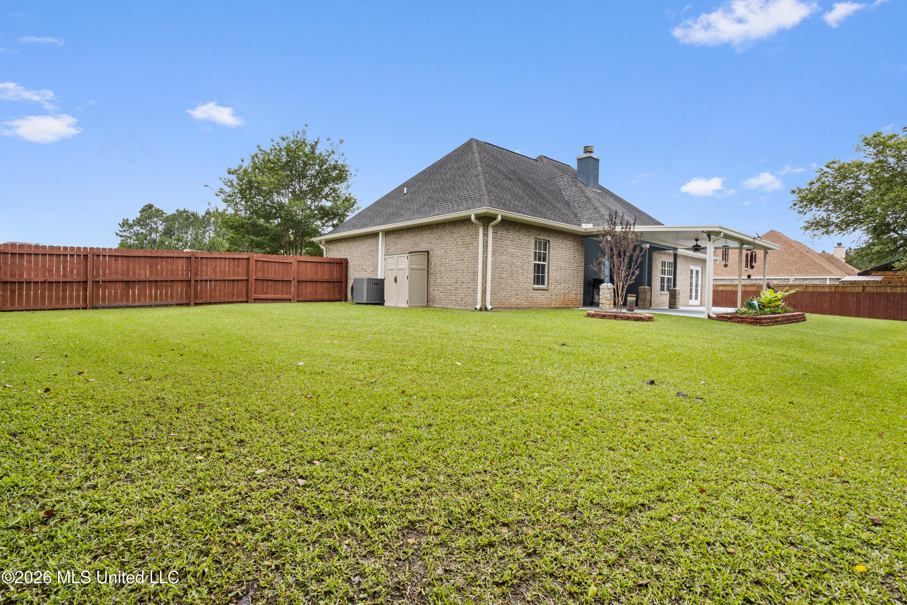 2100 Parkview Cove