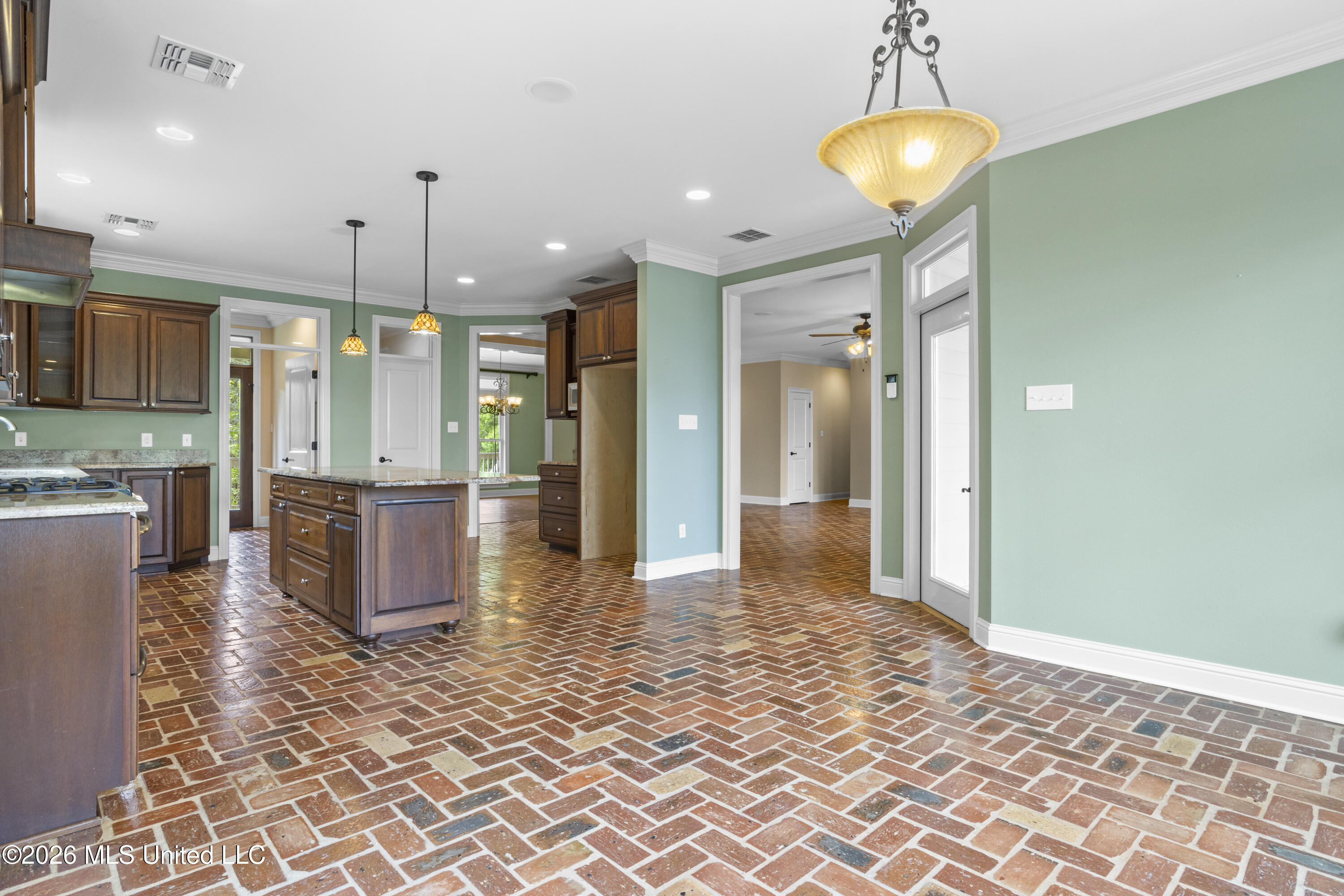 10051 Cain Road