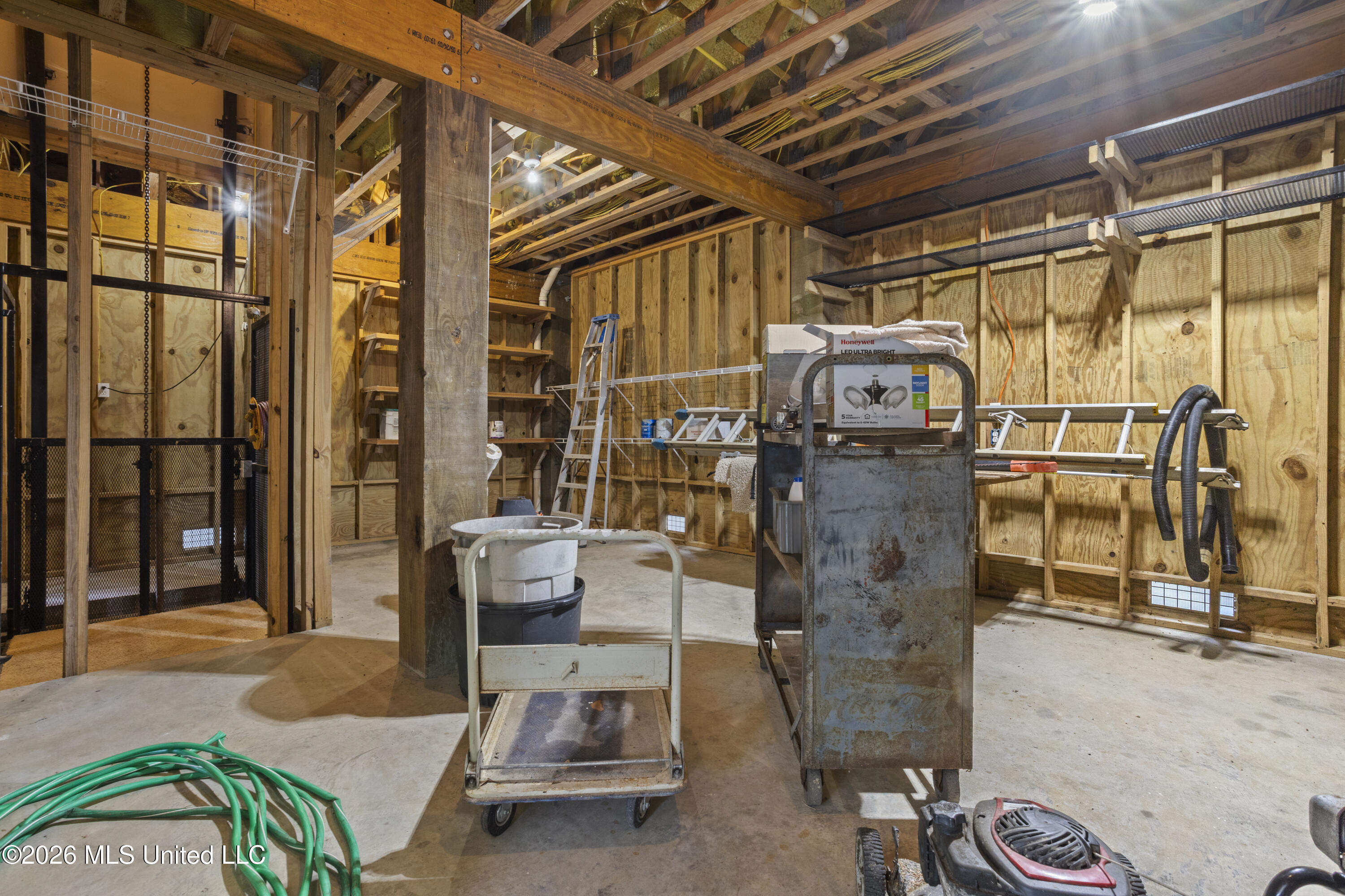 10051 Cain Road