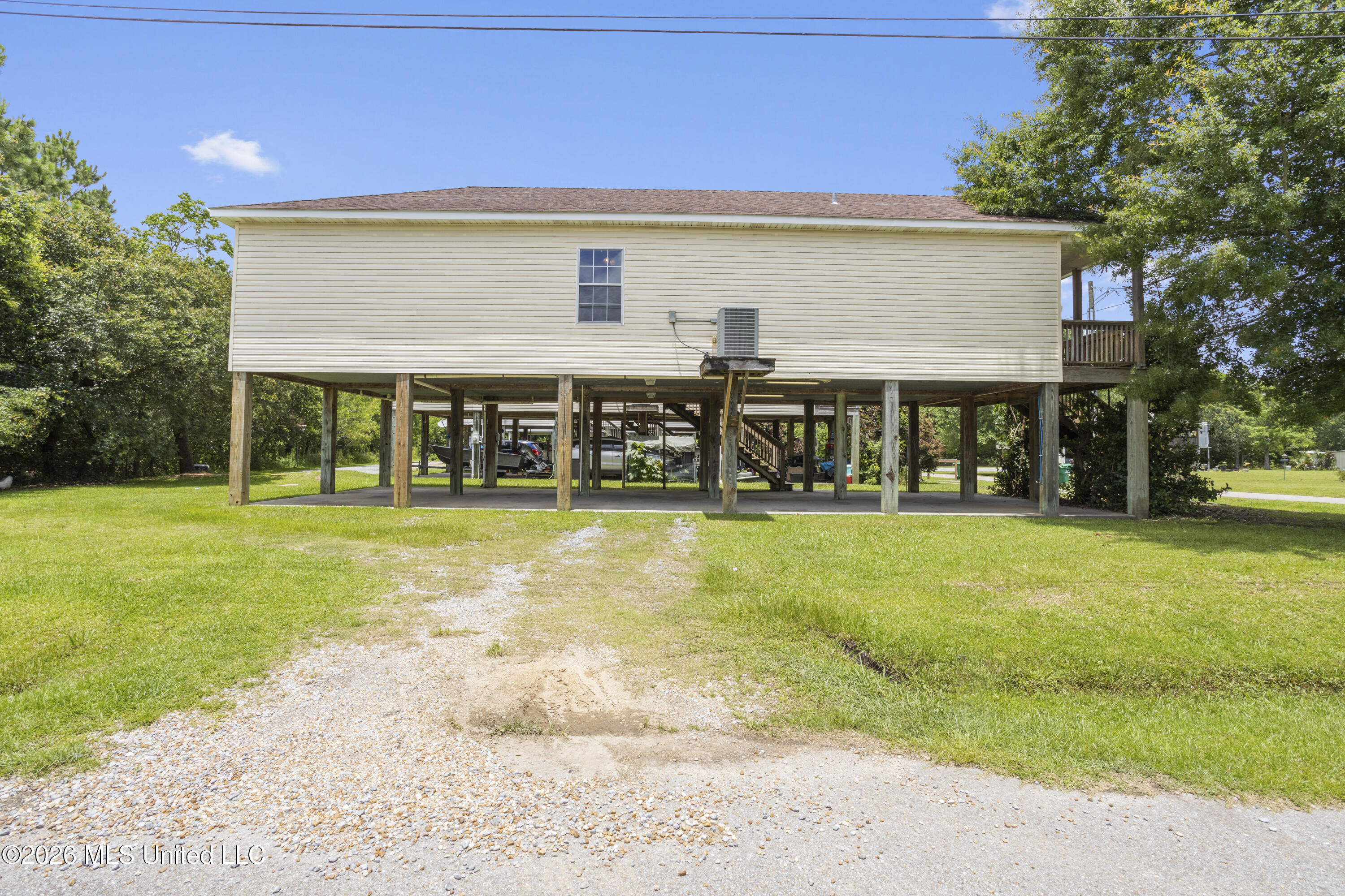 10057 Road 560 Road, 10051, 10057, 10061, 10067