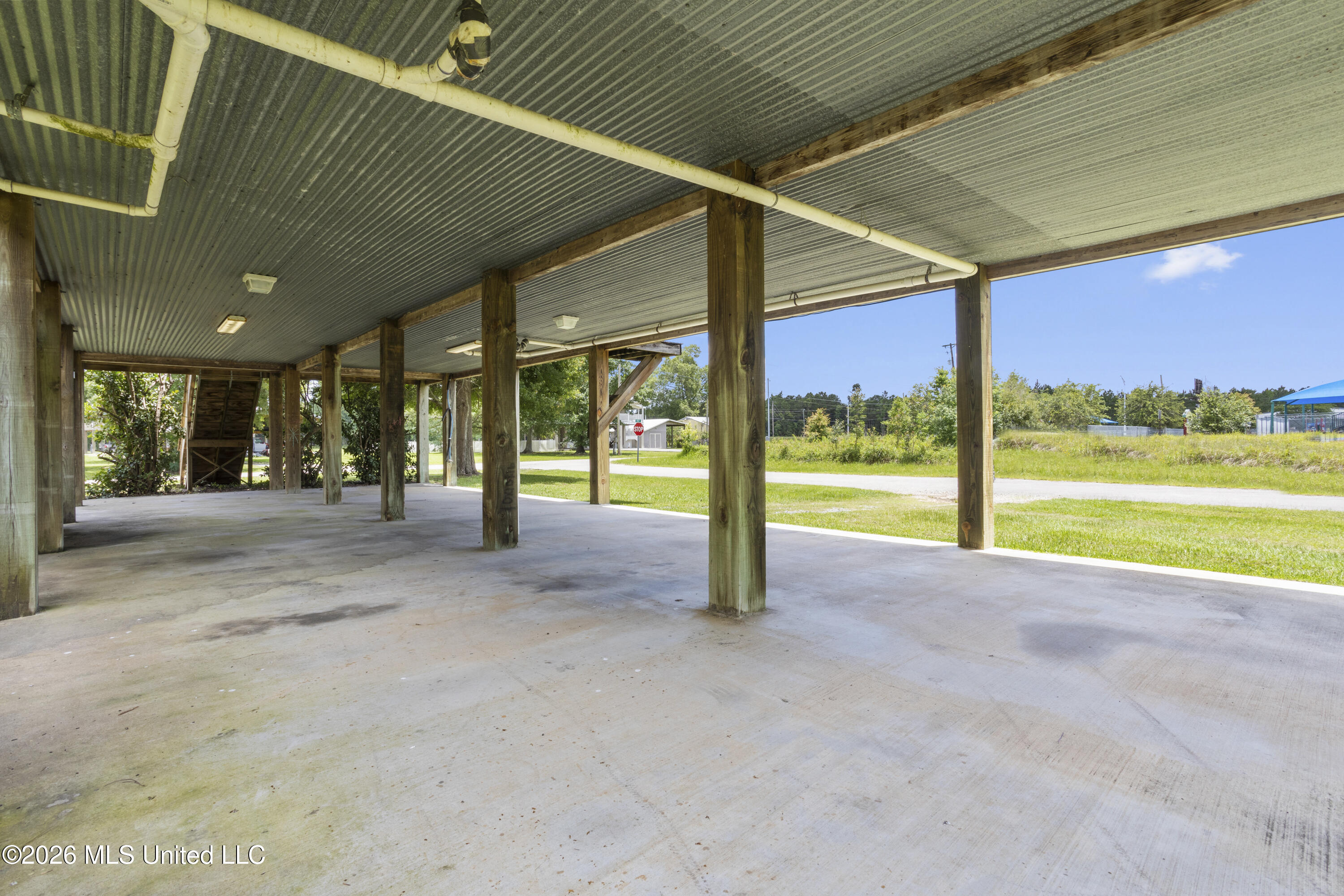 10057 Road 560 Road, 10051, 10057, 10061, 10067