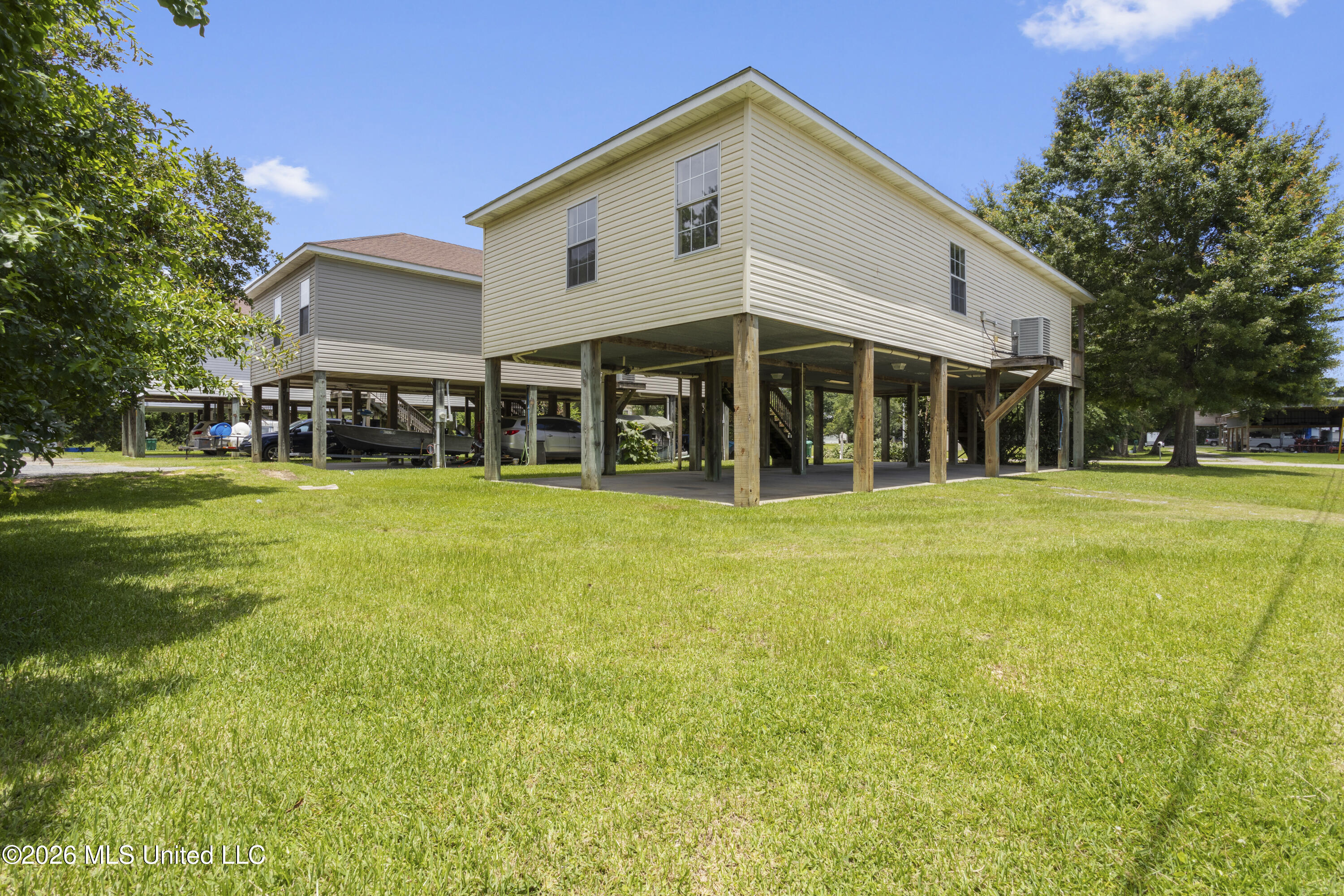 10057 Road 560 Road, 10051, 10057, 10061, 10067