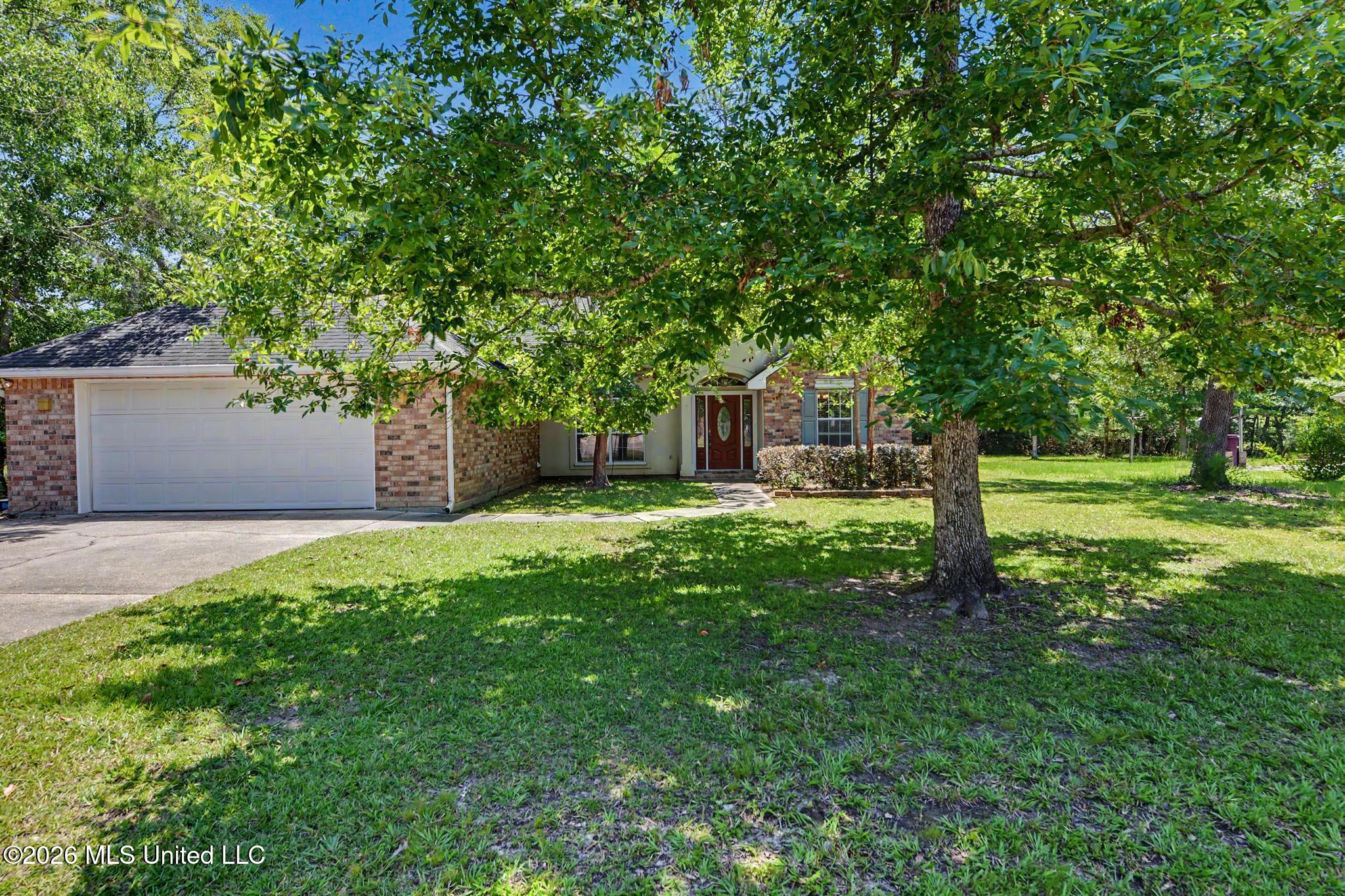632 Kalipekona Court
