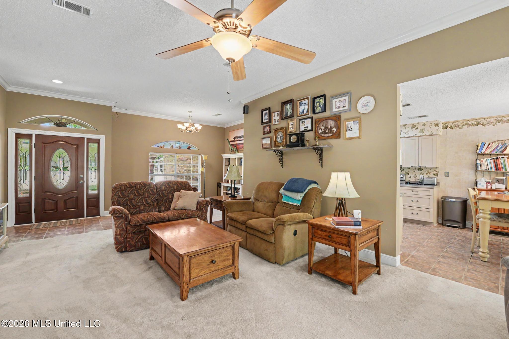 632 Kalipekona Court