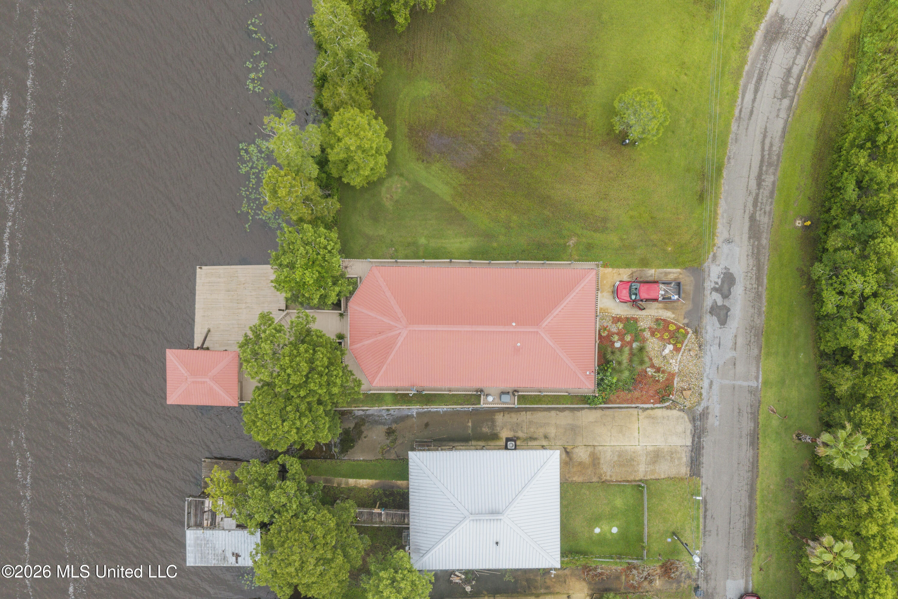 4205 Riverside Drive