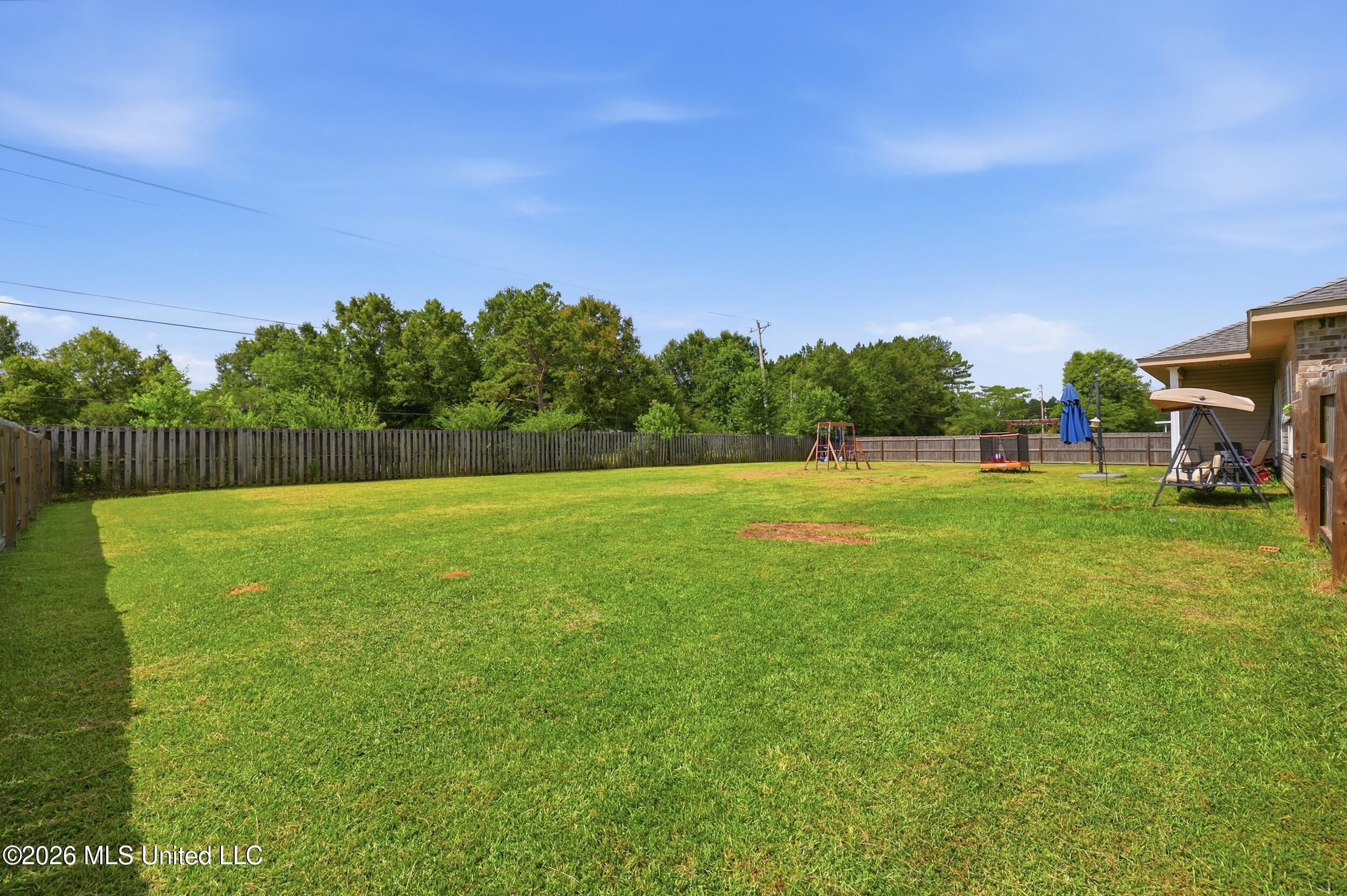15 Meadow Path Circle