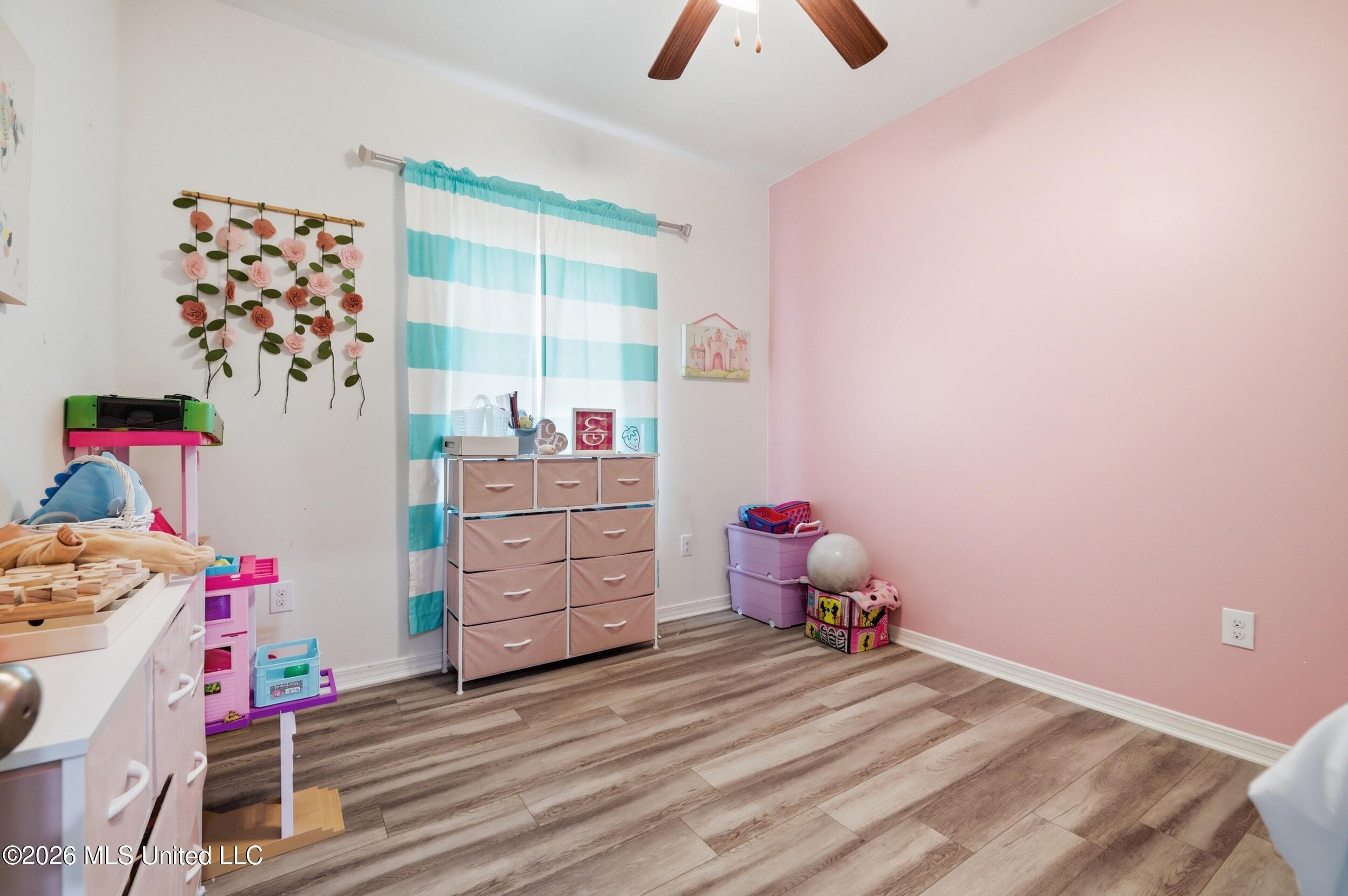 15 Meadow Path Circle