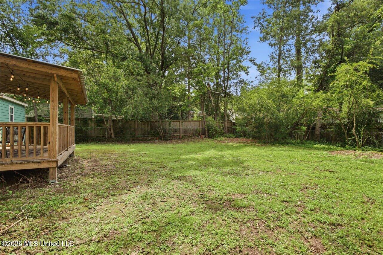 1013 Meadow Heights Drive