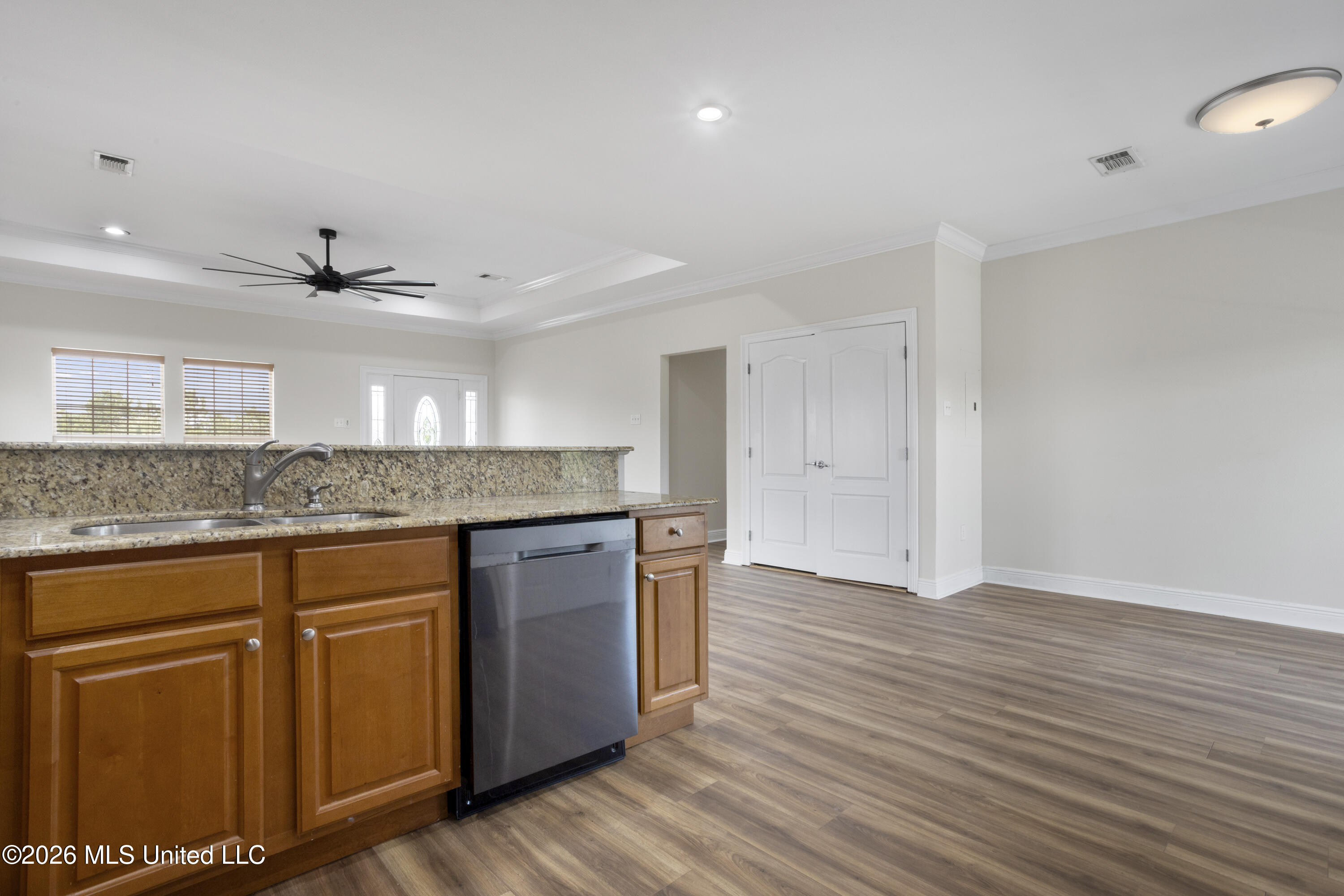 5140 Atlantis Drive