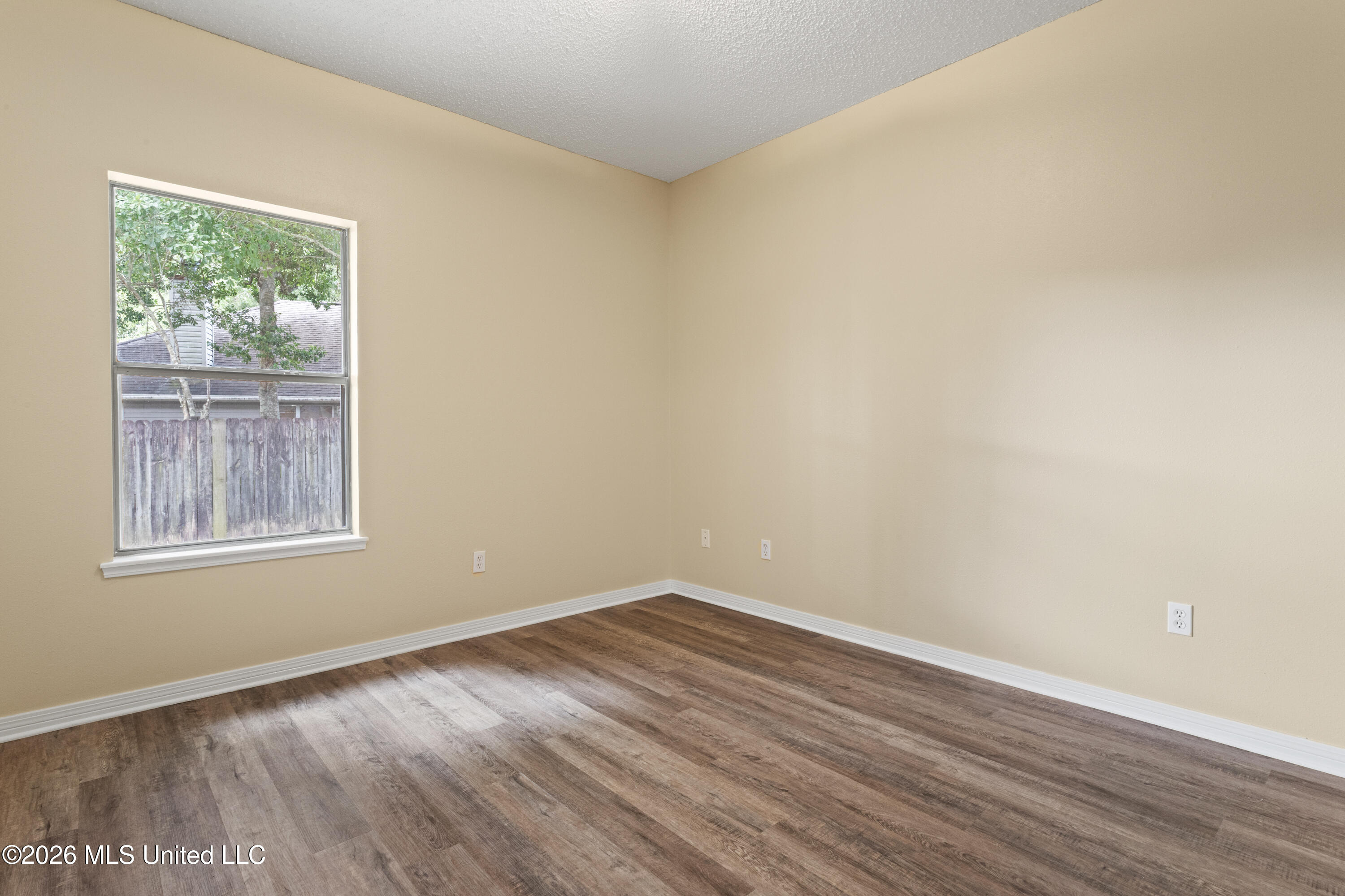 1240 Kapalama Lane