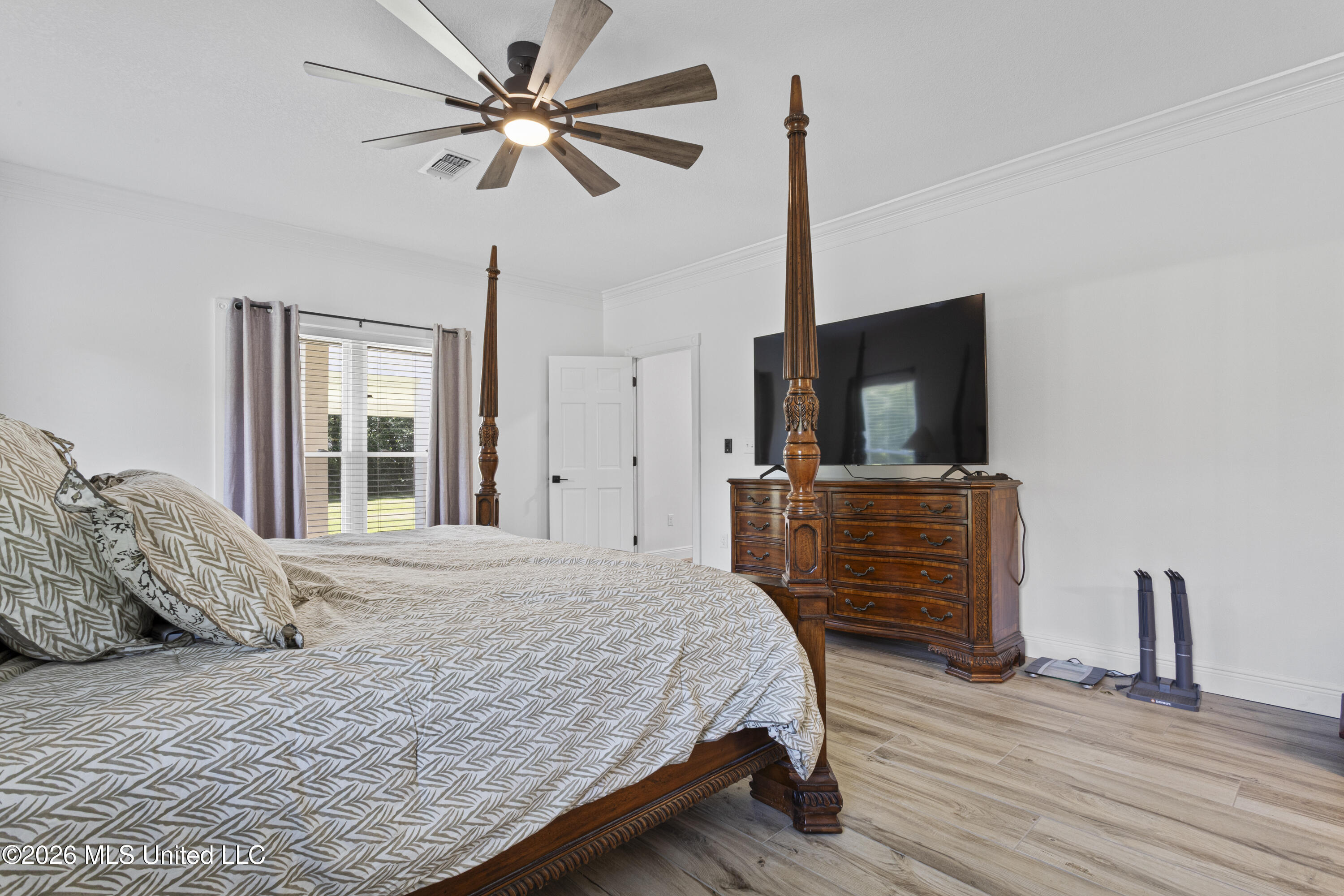 14365 Country Wood Drive
