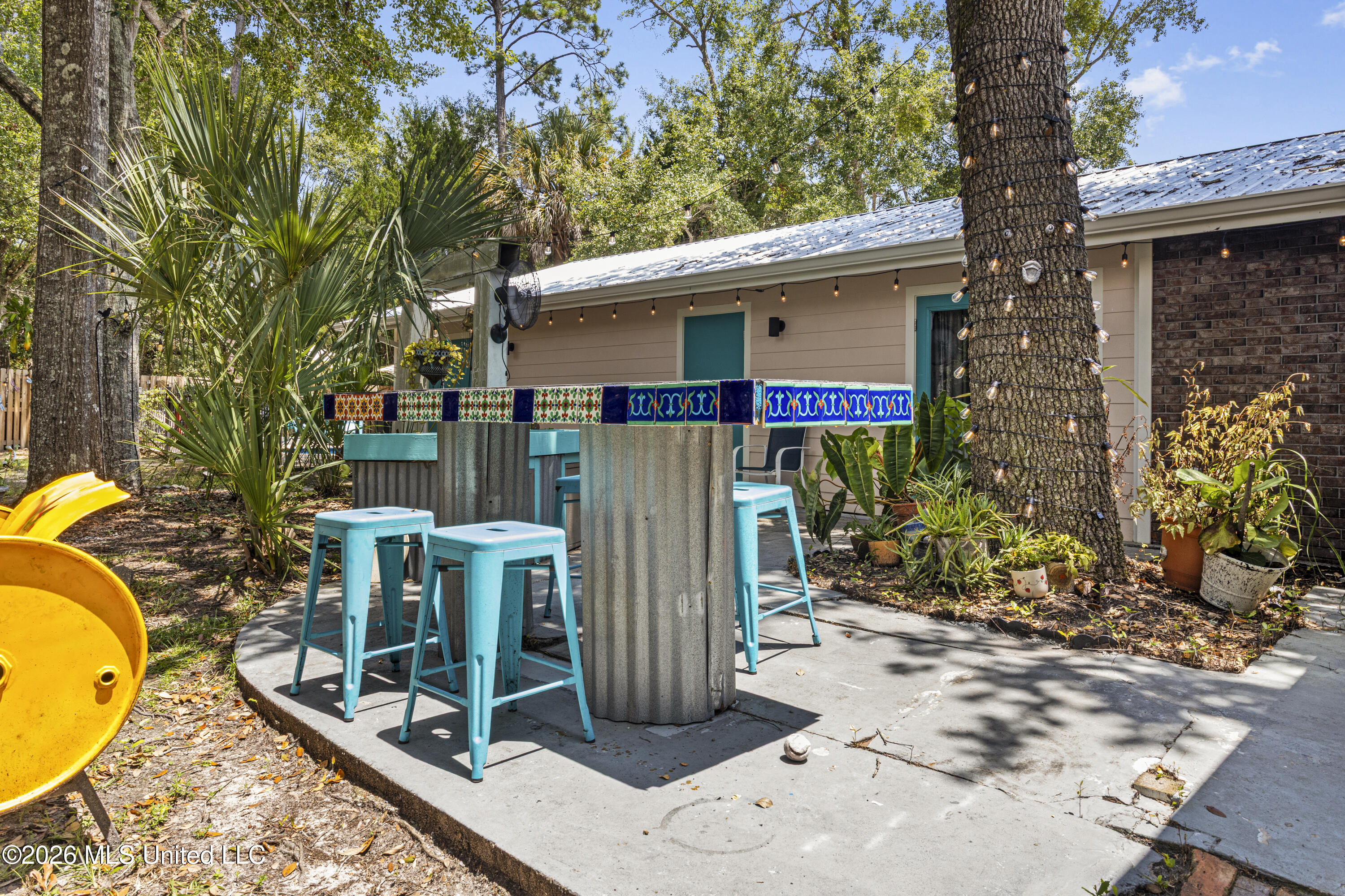 1407 Nicholson