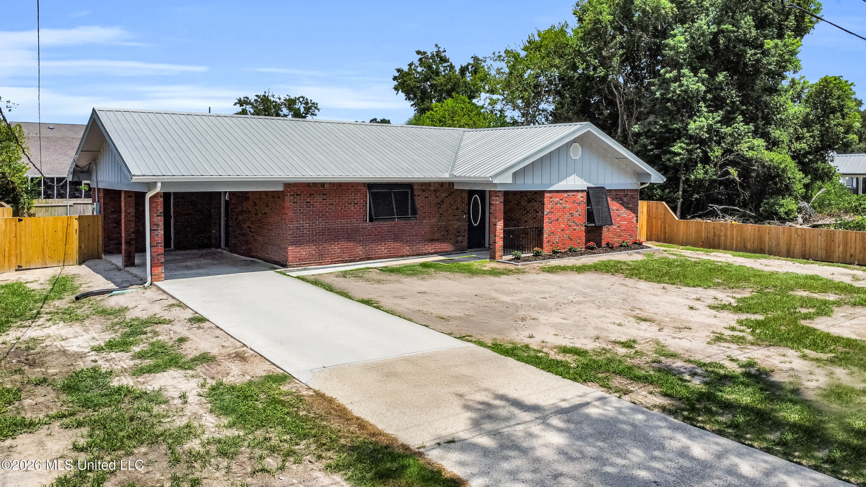 337 Saint George Street