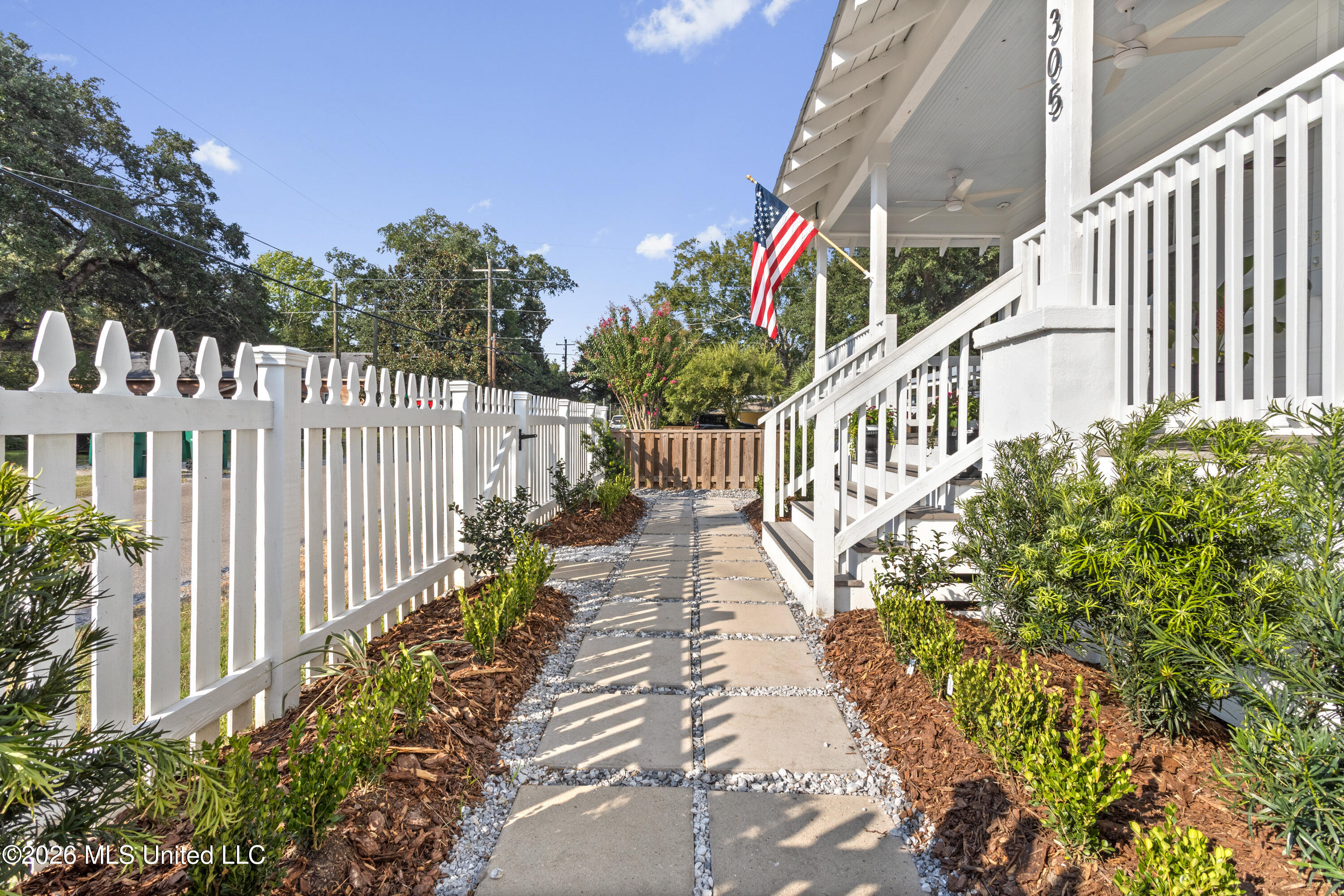 305 Third Street