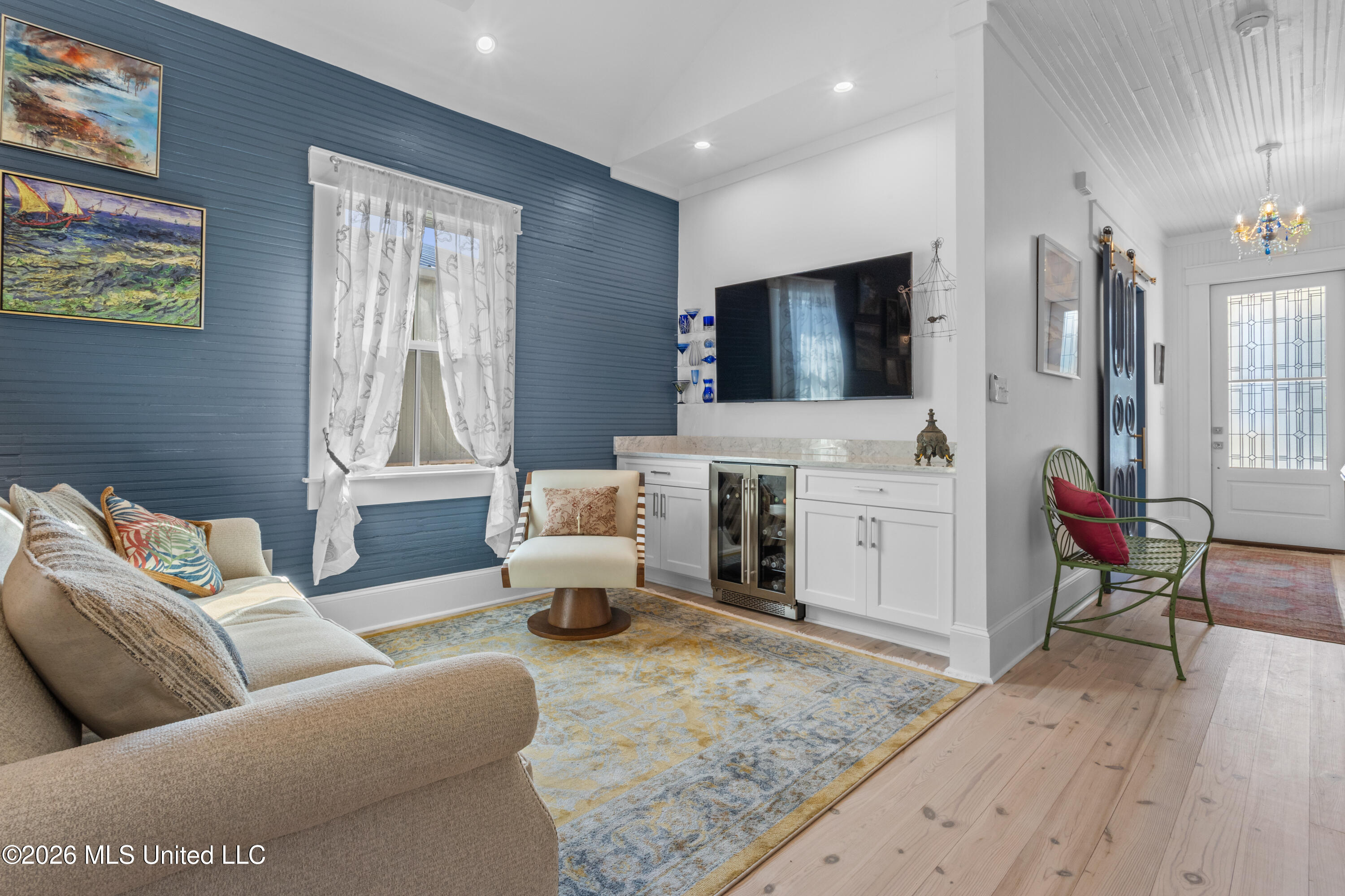 305 Third Street