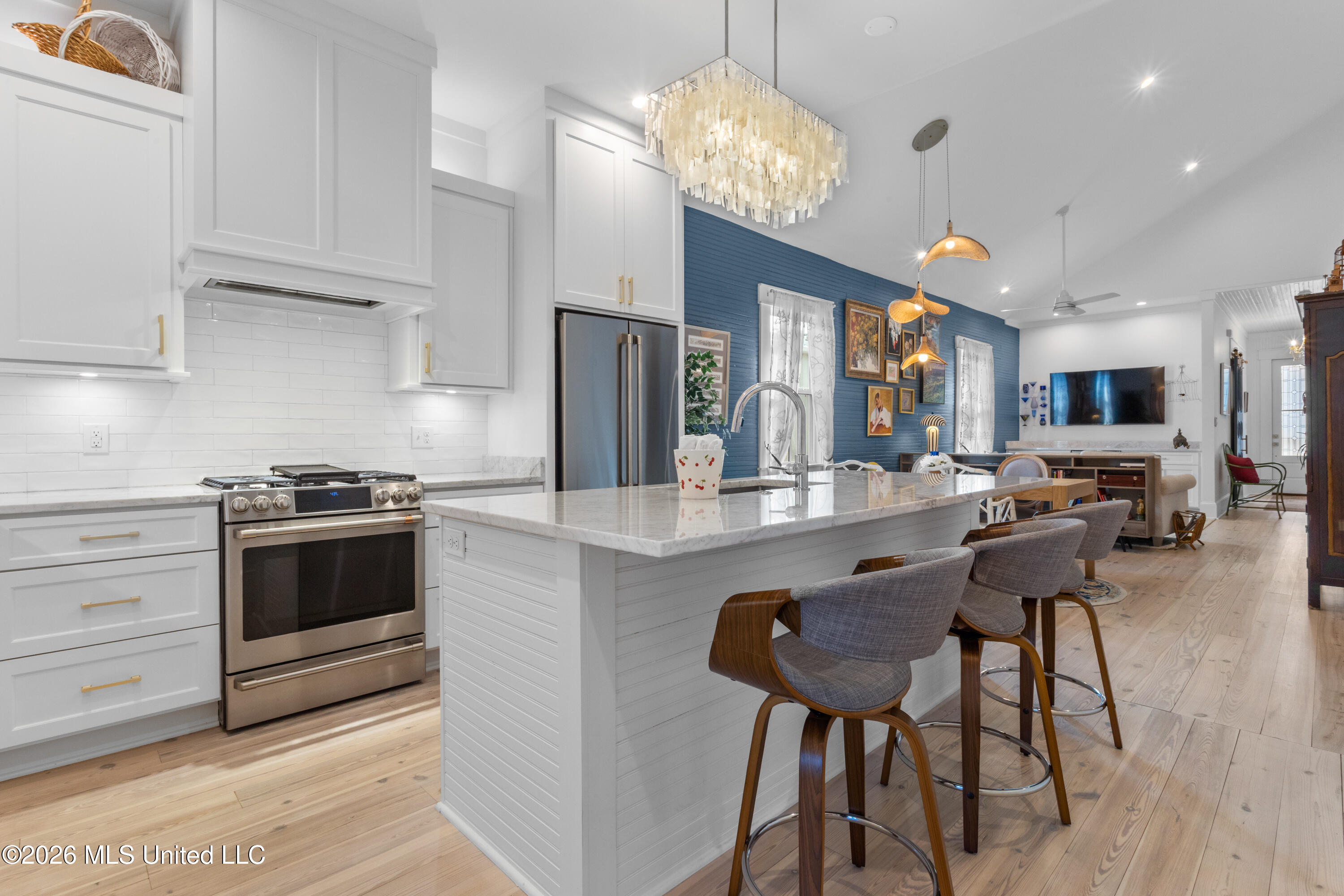 305 Third Street