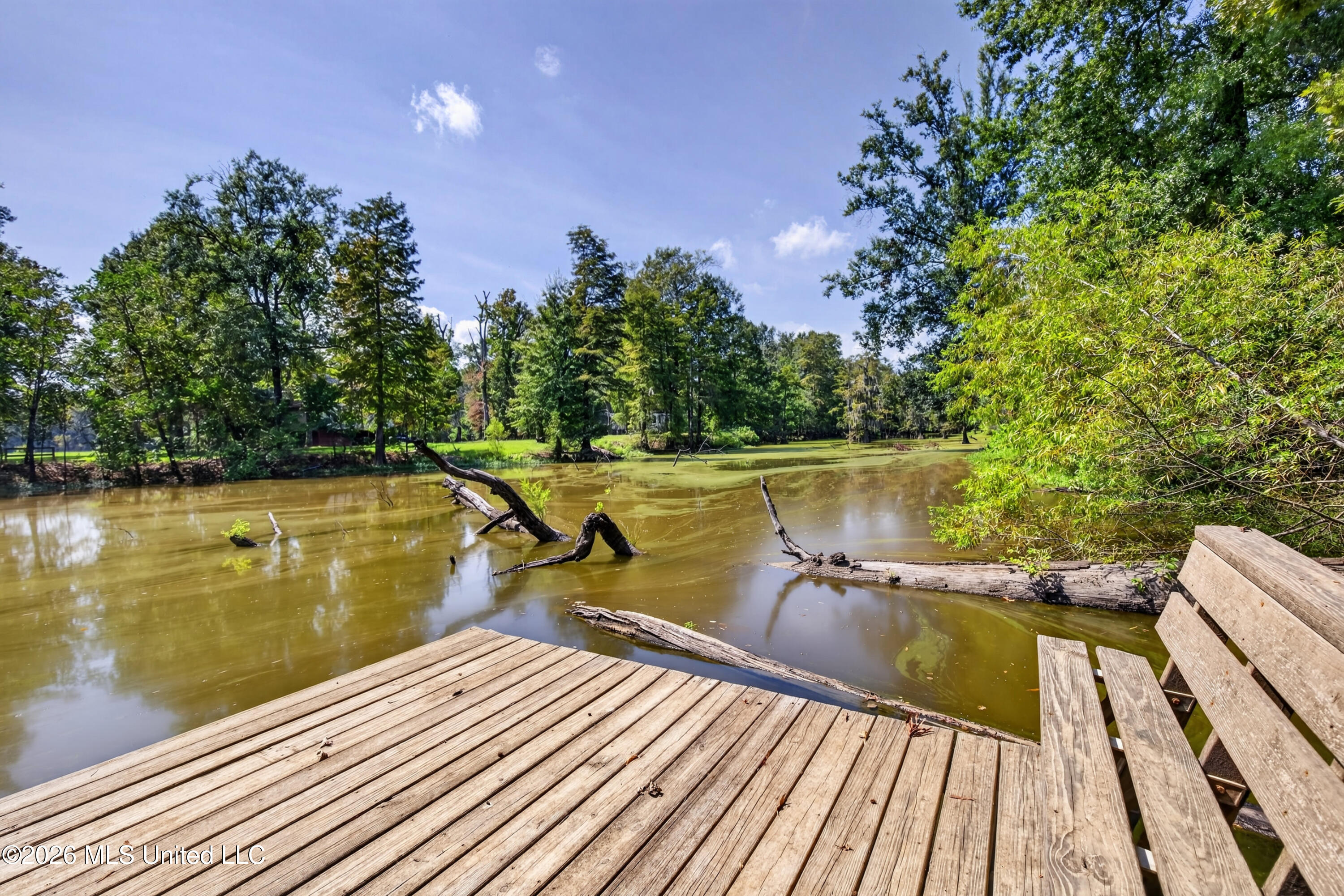 1713 Deer Lane