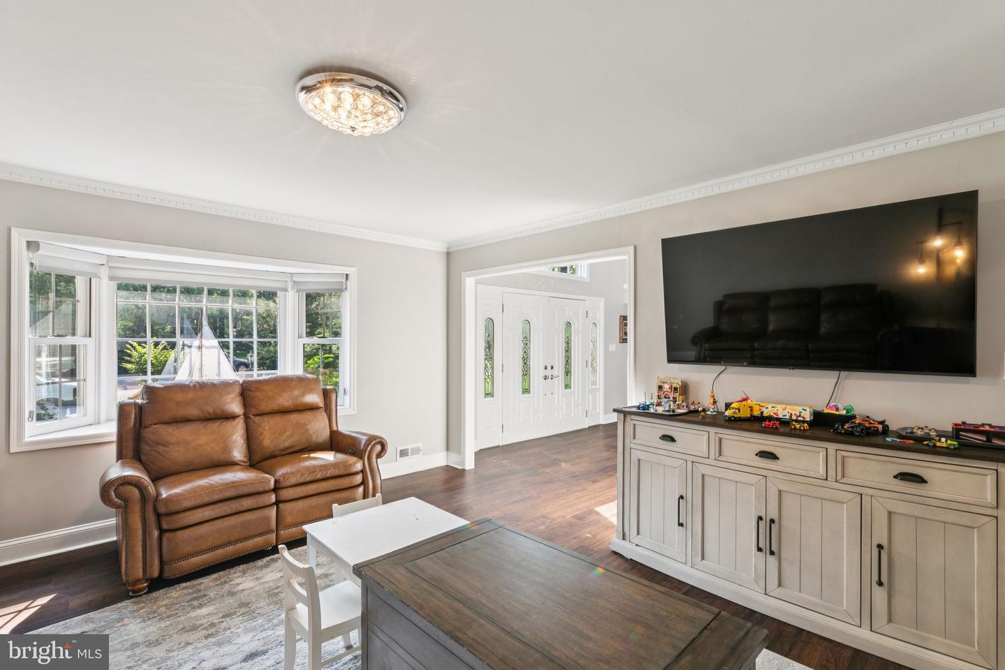 11 Ridgeview Ct