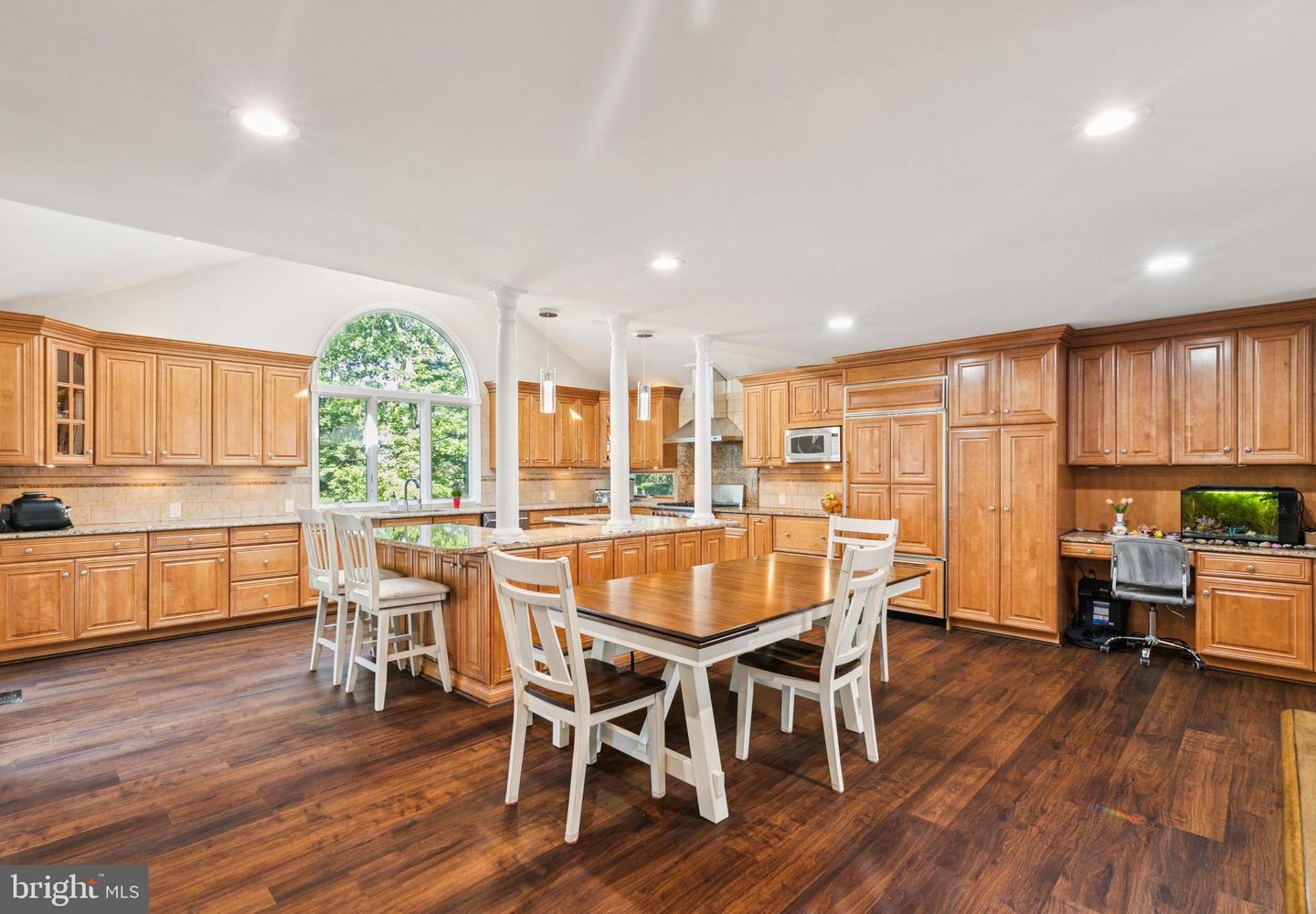 11 Ridgeview Ct