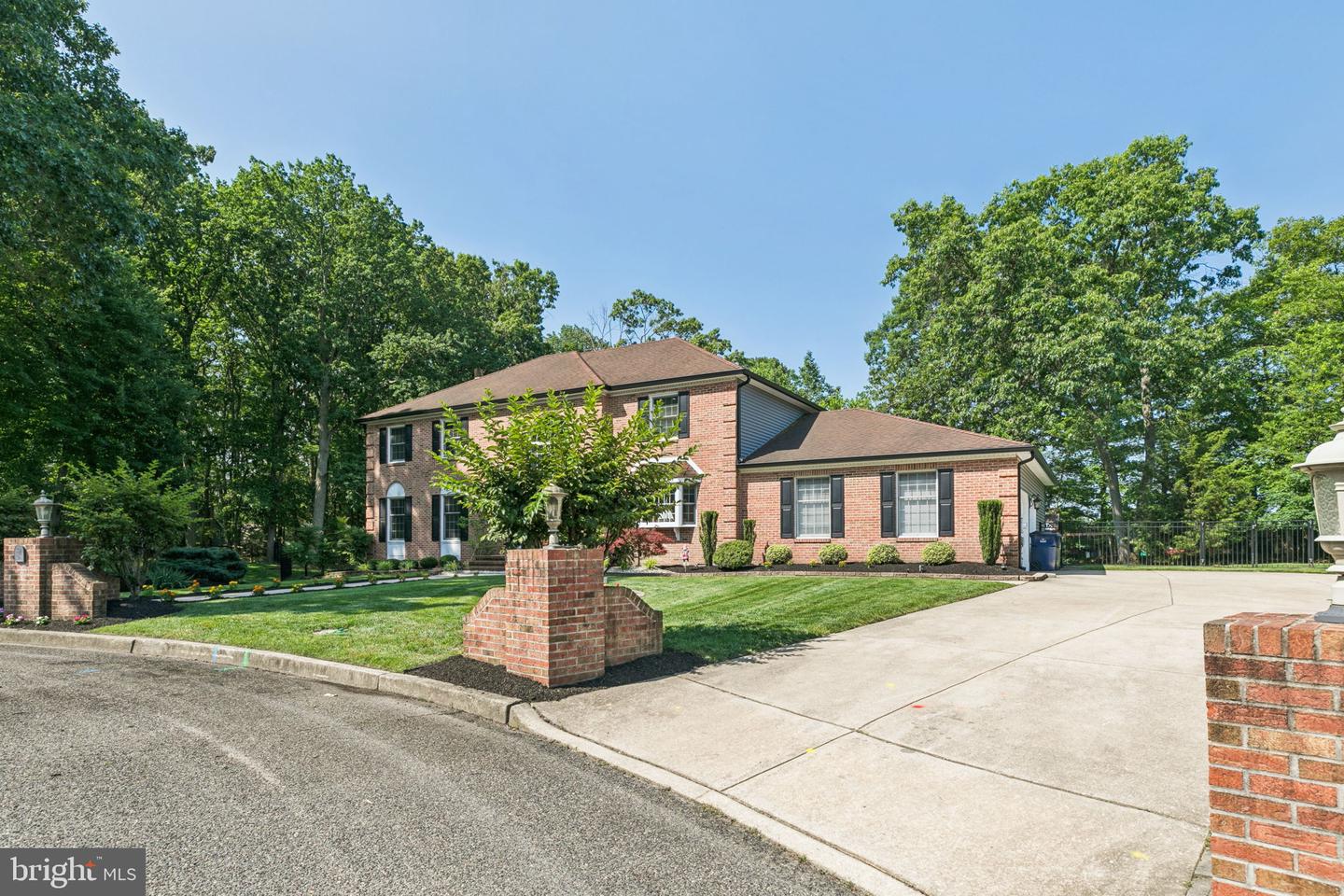 11 Ridgeview Ct
