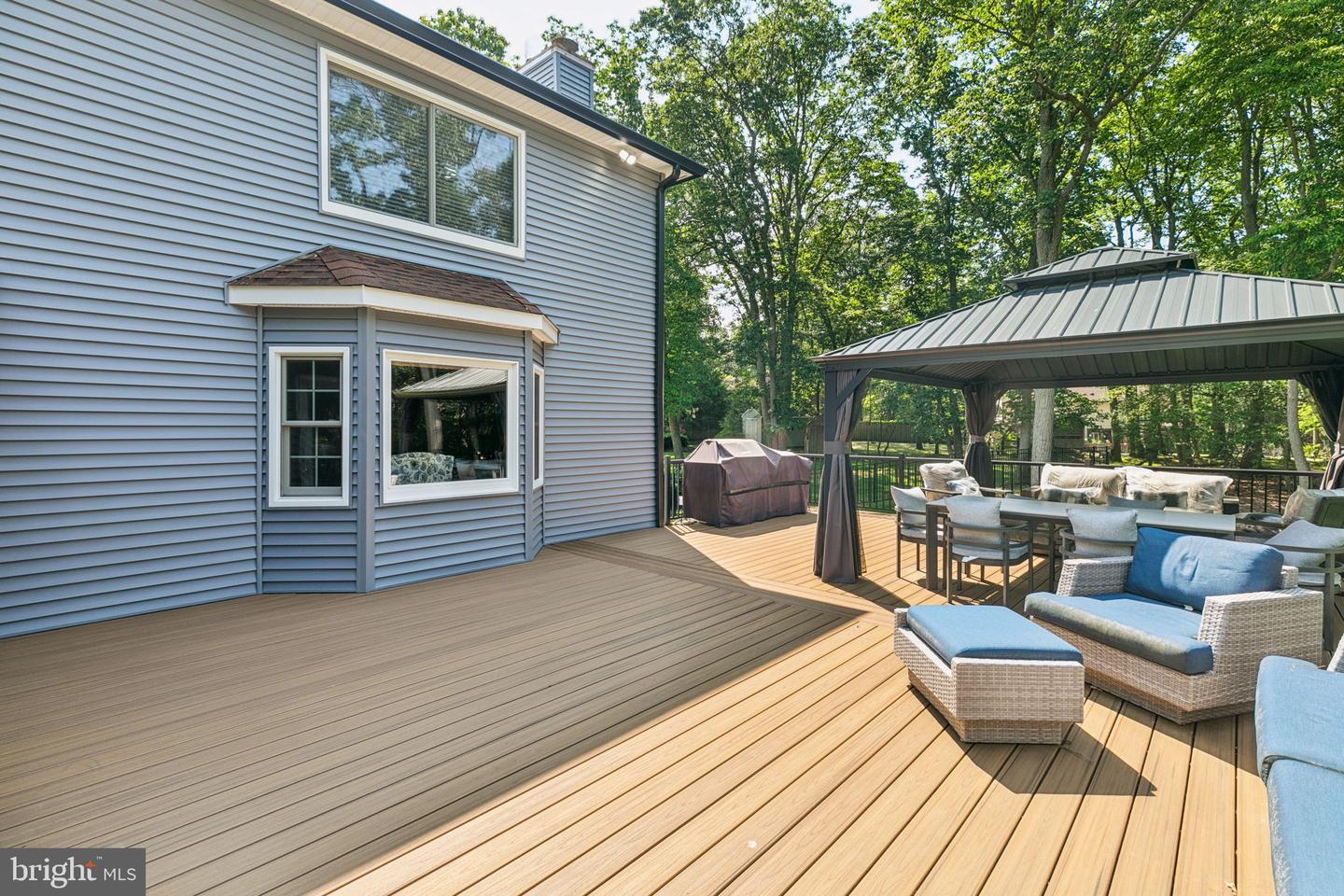 11 Ridgeview Ct
