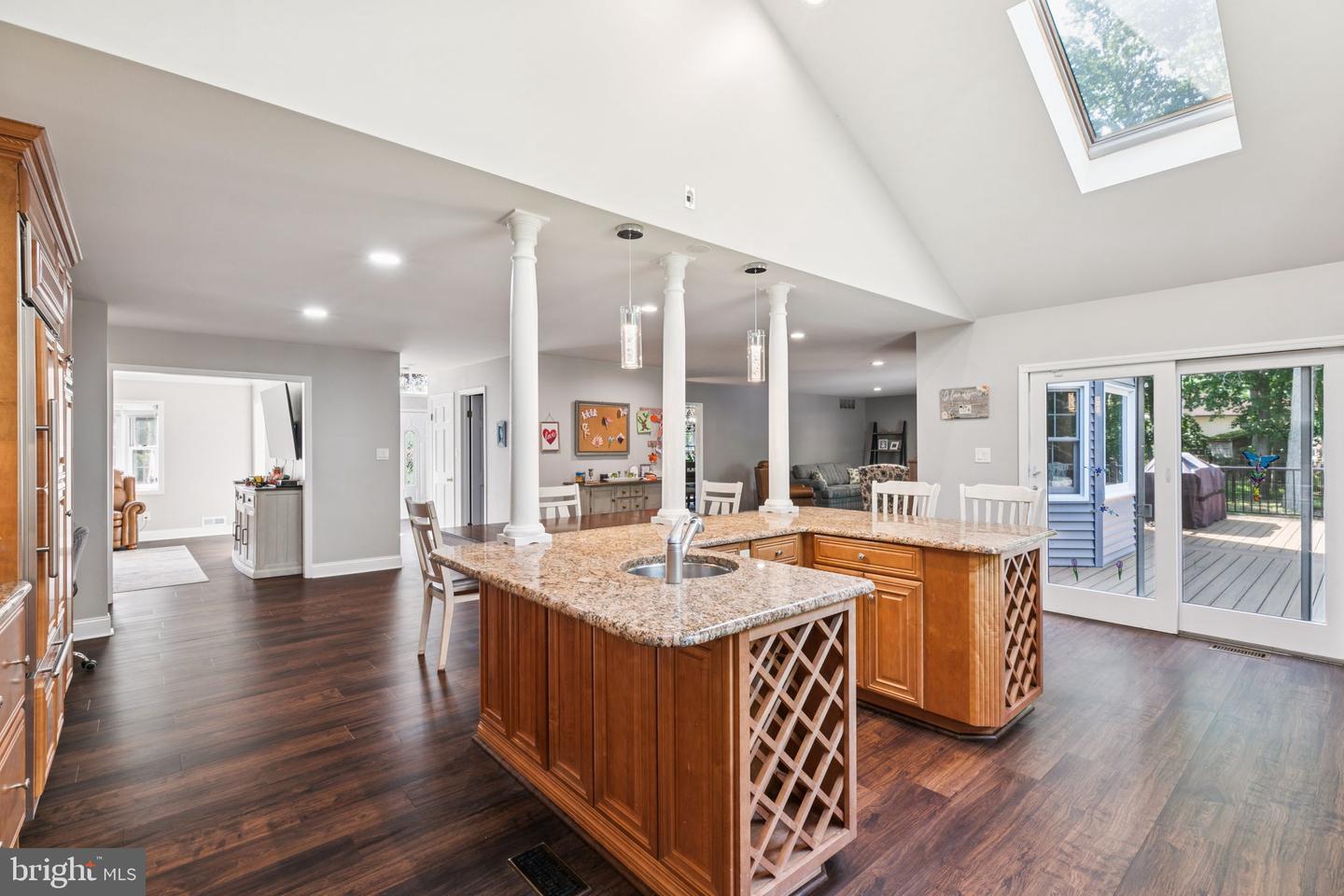 11 Ridgeview Ct