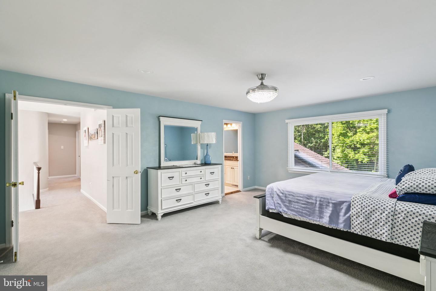 11 Ridgeview Ct