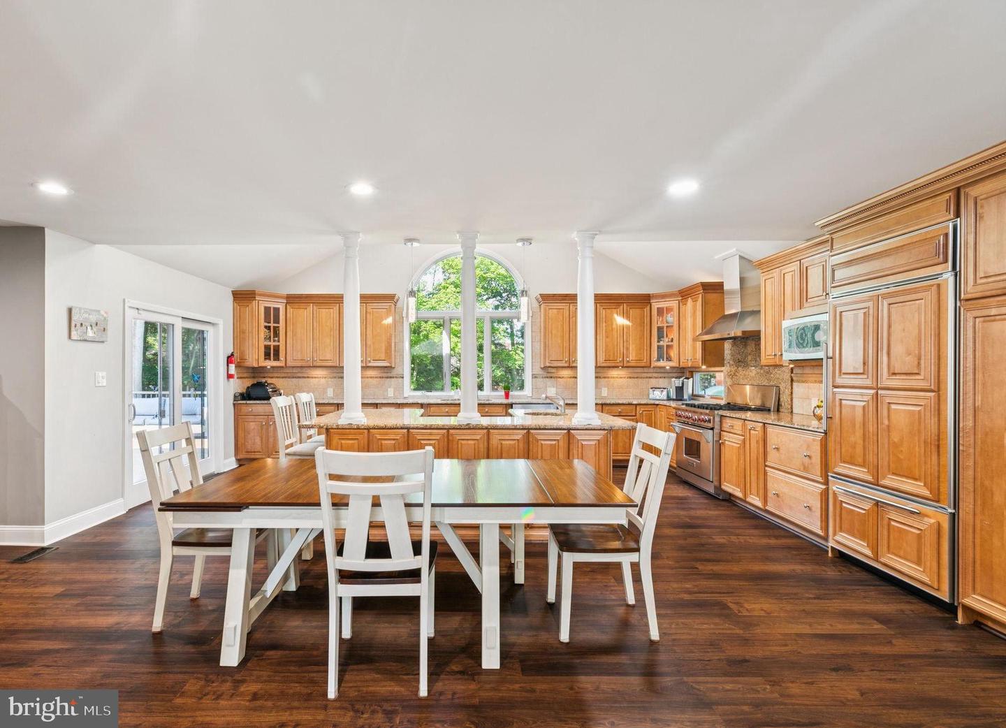 11 Ridgeview Ct