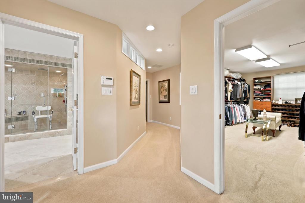 401 COUNTRY CLUB DRIVE