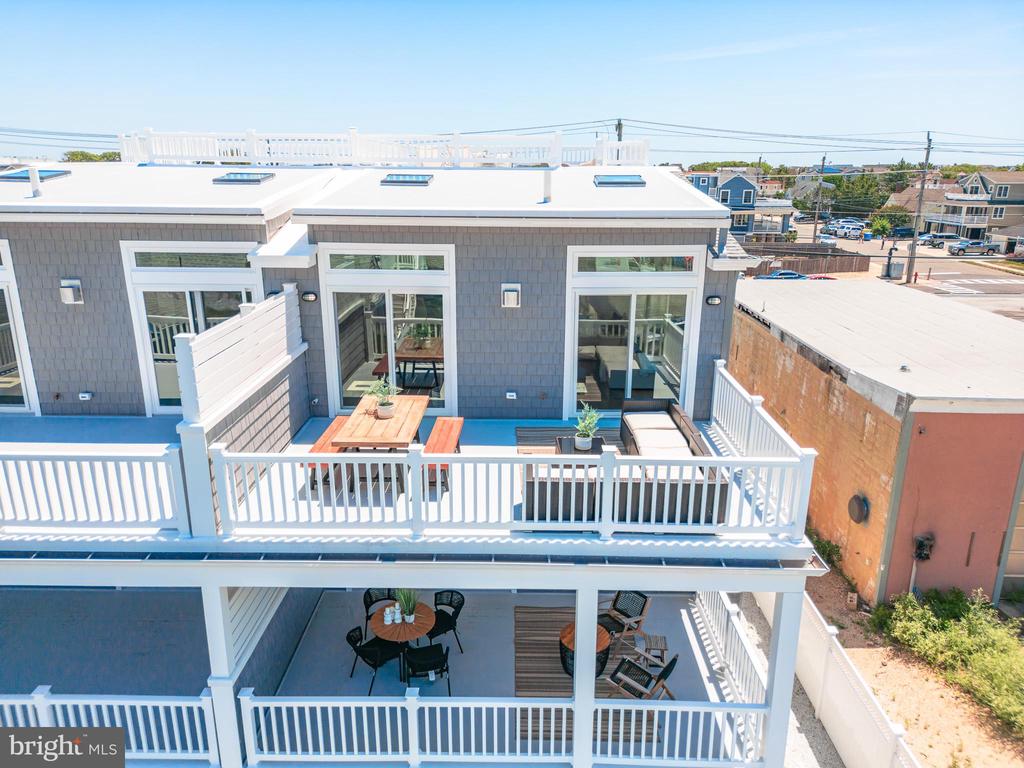 1210 Long Beach #A