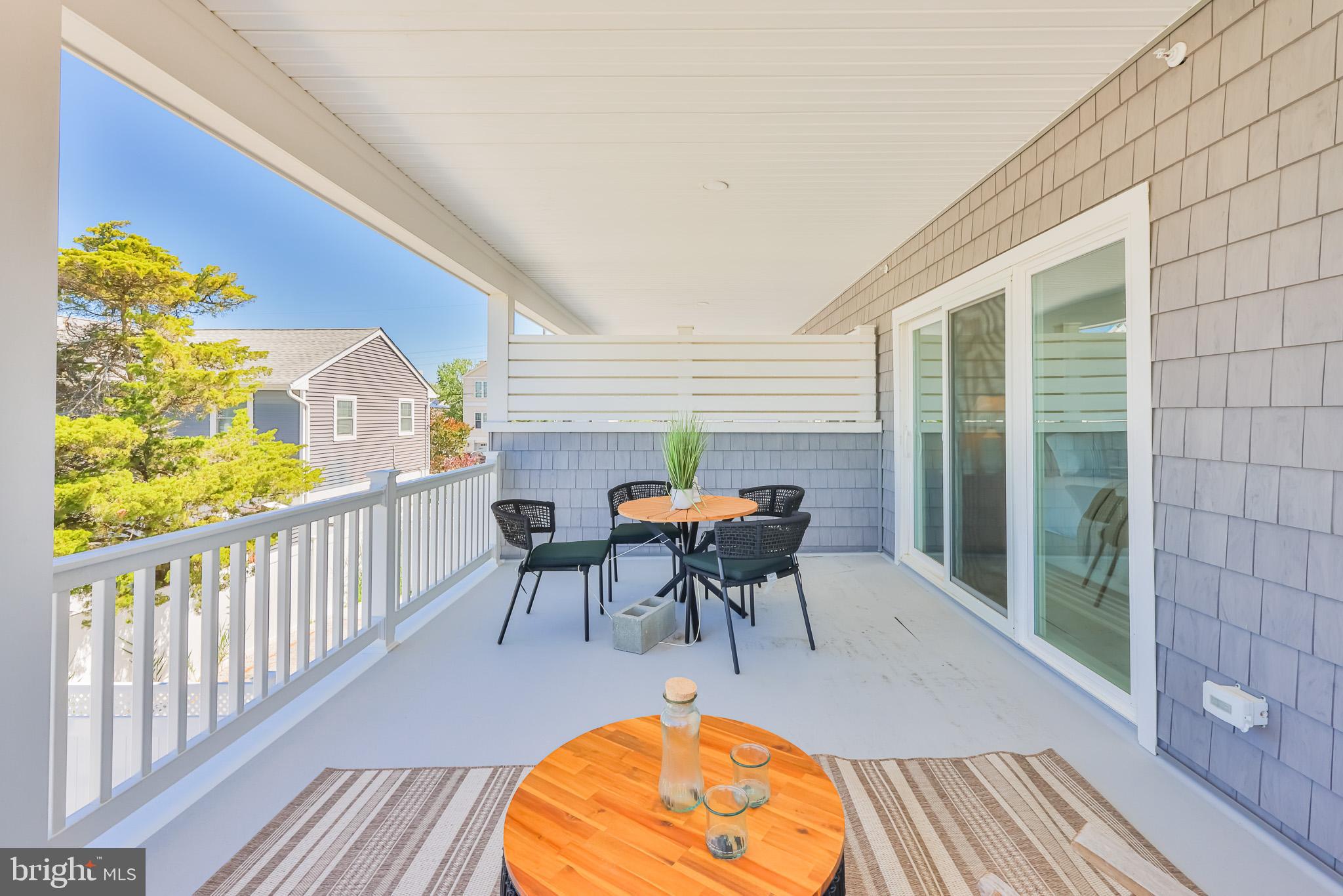 1210 Long Beach #A