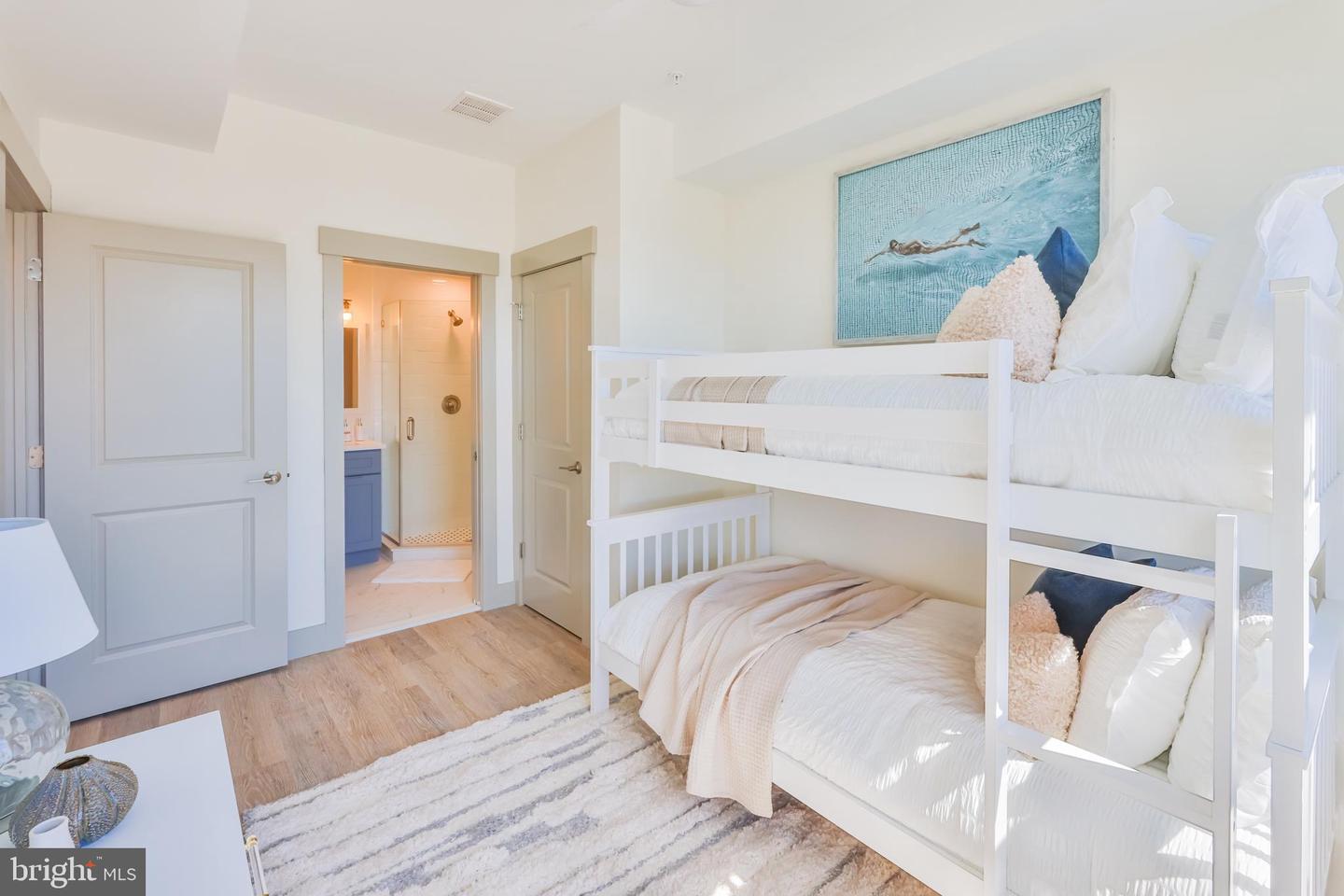 1210 Long Beach #B