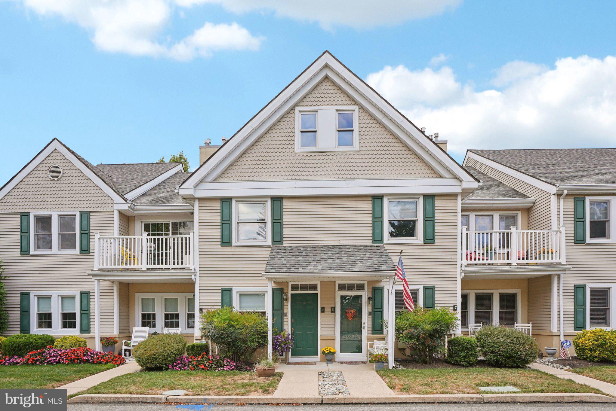 9 COMLY COURT