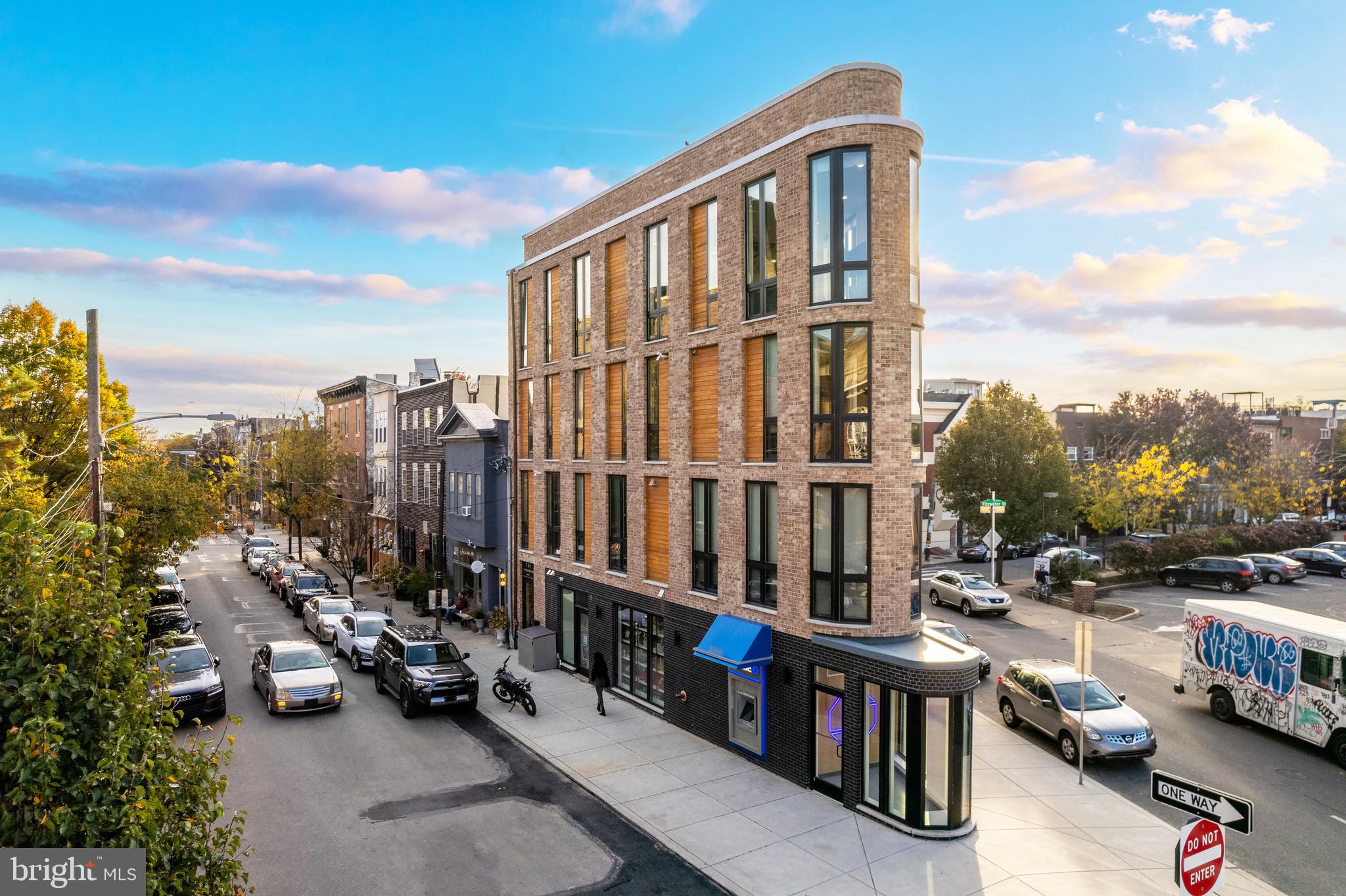 715-17 E Passyunk Ave