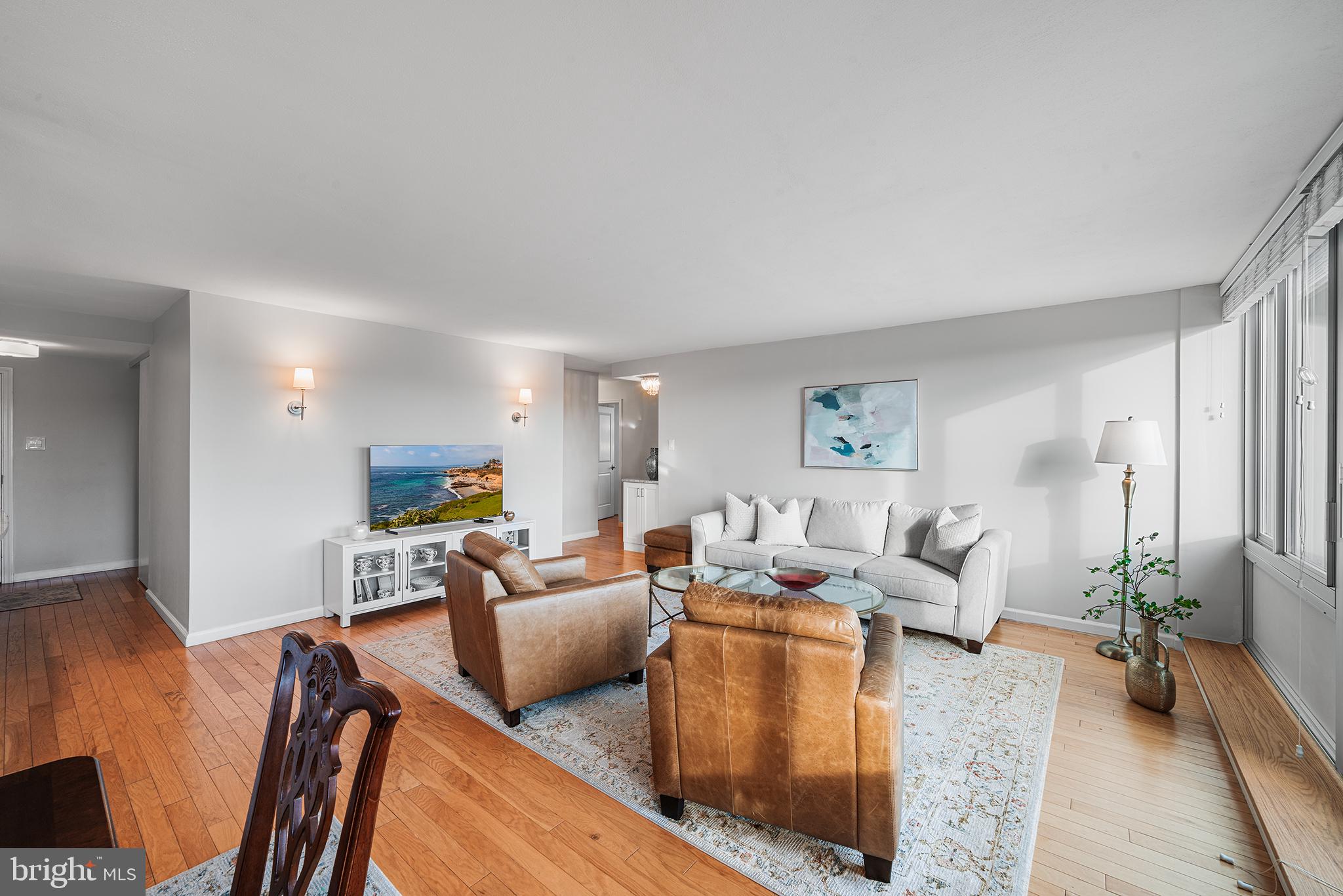 604-35 S WASHINGTON SQUARE #401-403