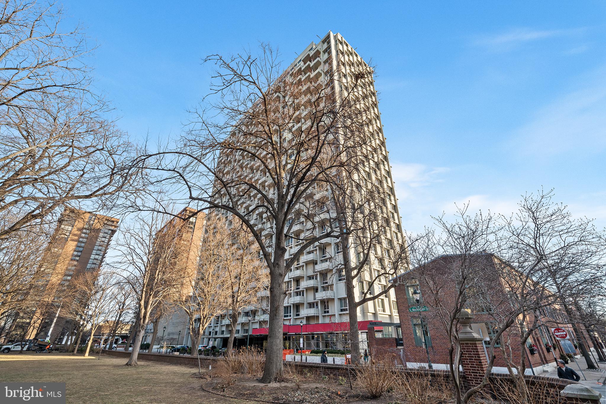 604-35 S WASHINGTON SQUARE #401-403