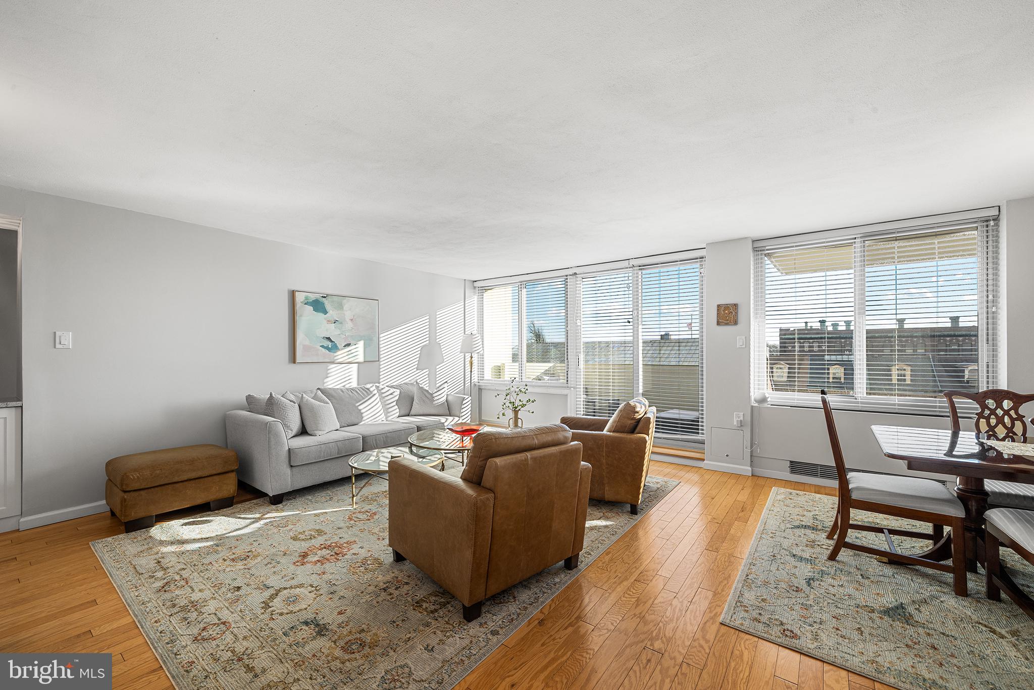 604-35 S WASHINGTON SQUARE #401-403
