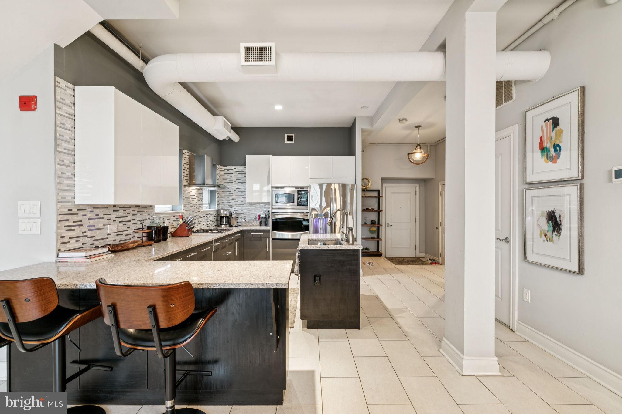 121--35 Walnut St #404