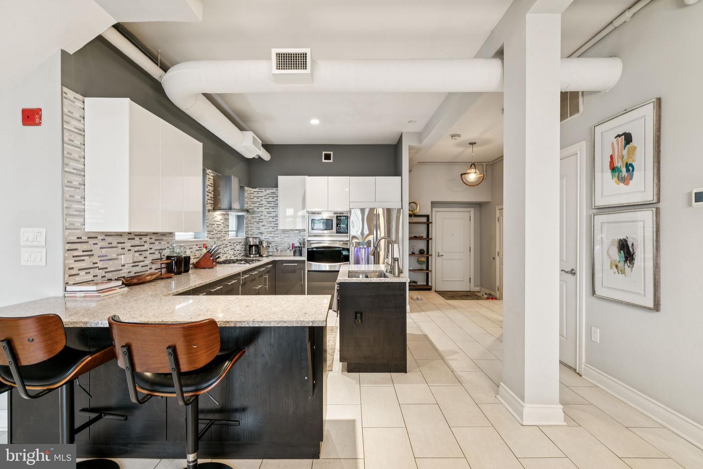 121--35 Walnut St #404